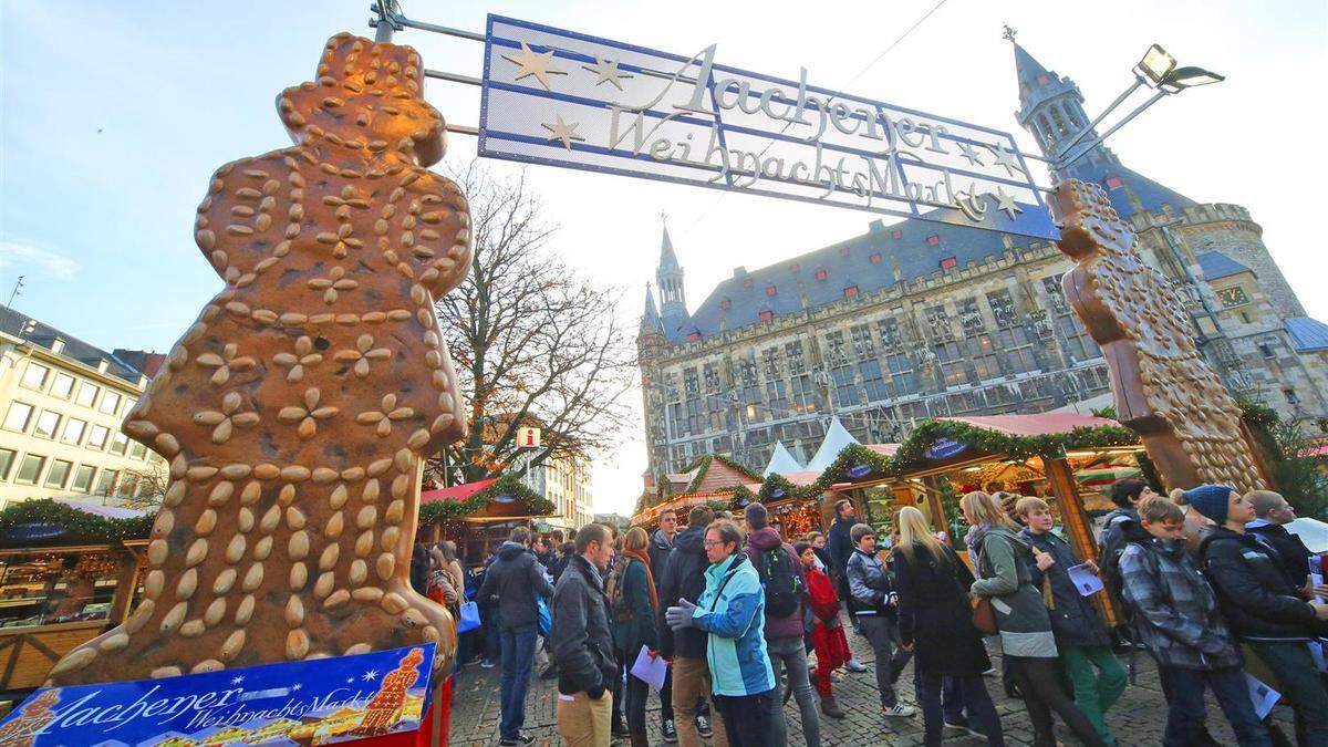 Mehr Als 130 Buden Locken Auf Den Weihnachtsmarkt Aachener Zeitung