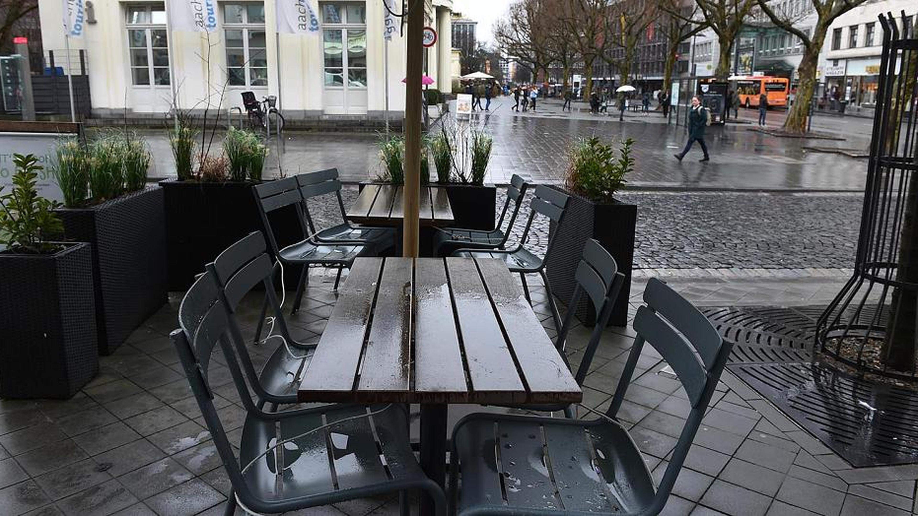 Verkehrsberuhigter Gesch Ftsbereich Bald Tempo Am Elisengarten