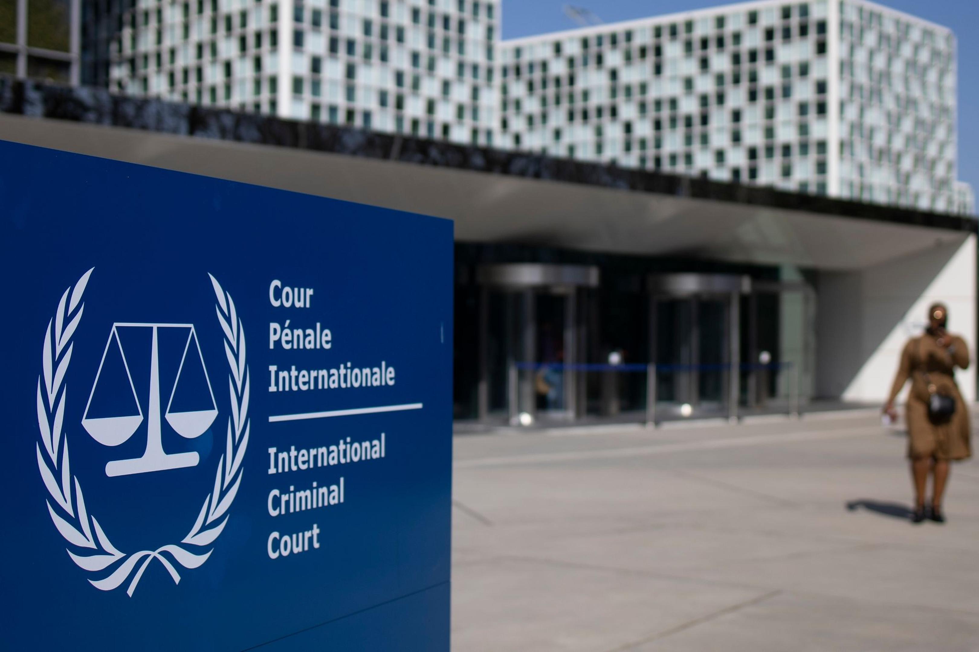 Der Chefankläger des Internationalen Strafgerichtshofs hat Haftbefehle gegen Israels Ministerpräsidenten und gegen den Anführer der Terrororganisation Hamas im Gazastreifen beantragt.