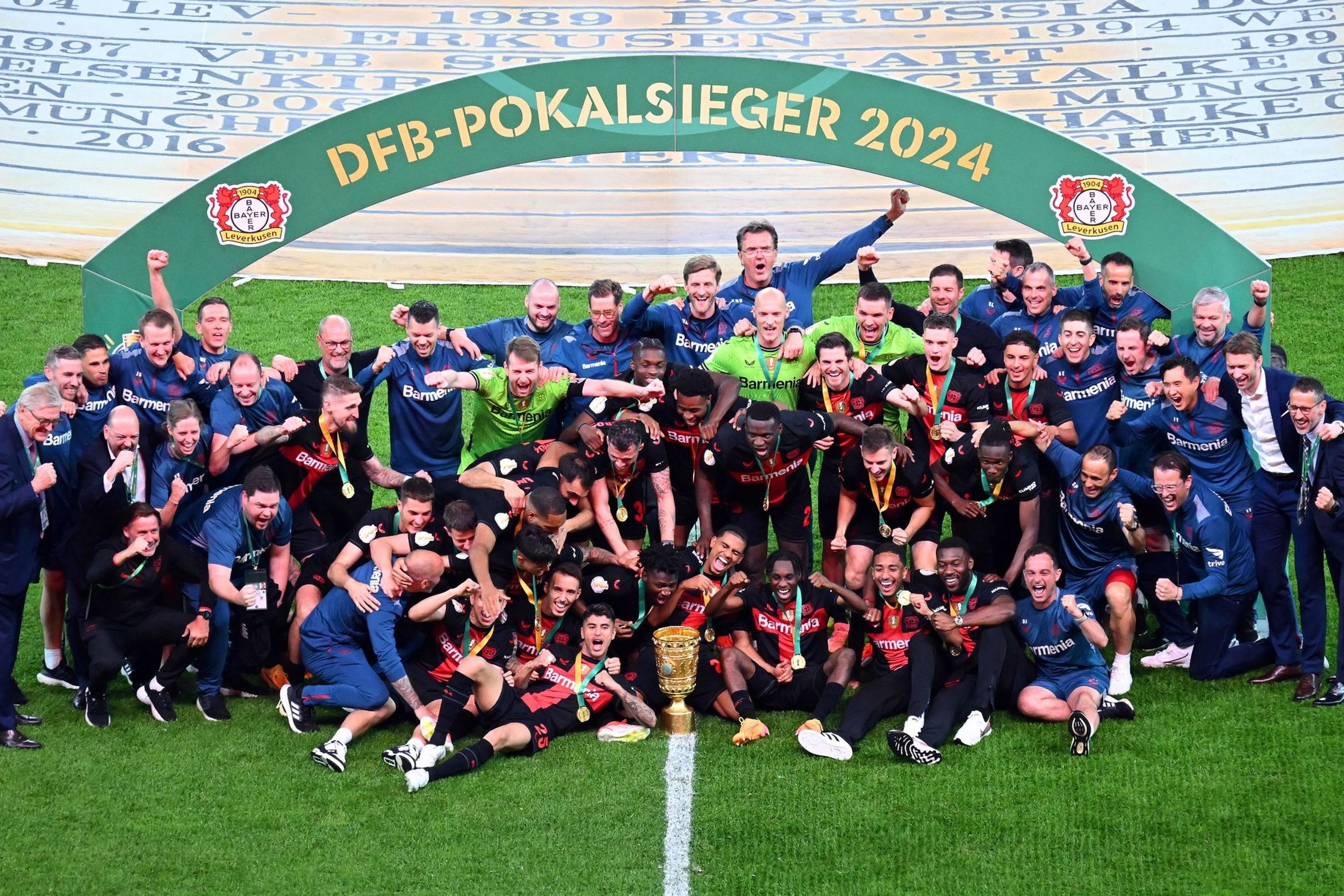 Leverkusen krönte die erfolgreichste Saison der Vereinsgeschichte mit dem Gewinn des DFB-Pokals.