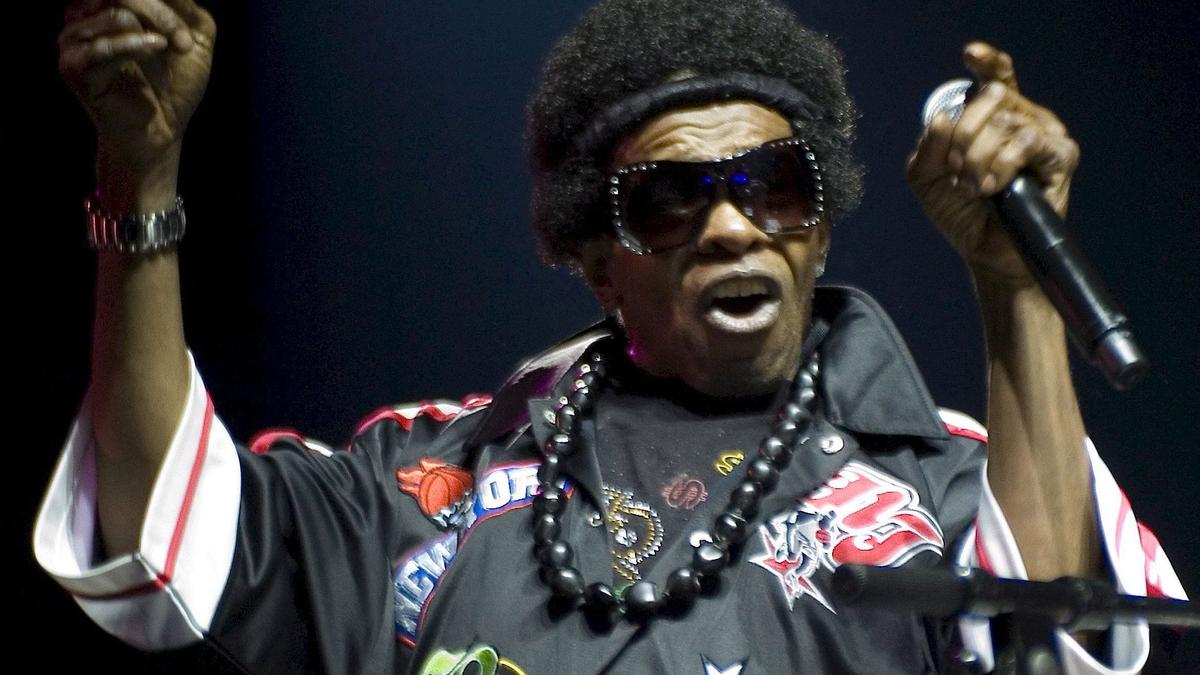 Machte-die-Funkmusik-bekannt-US-Musiker-Sly-Stone-gestorben