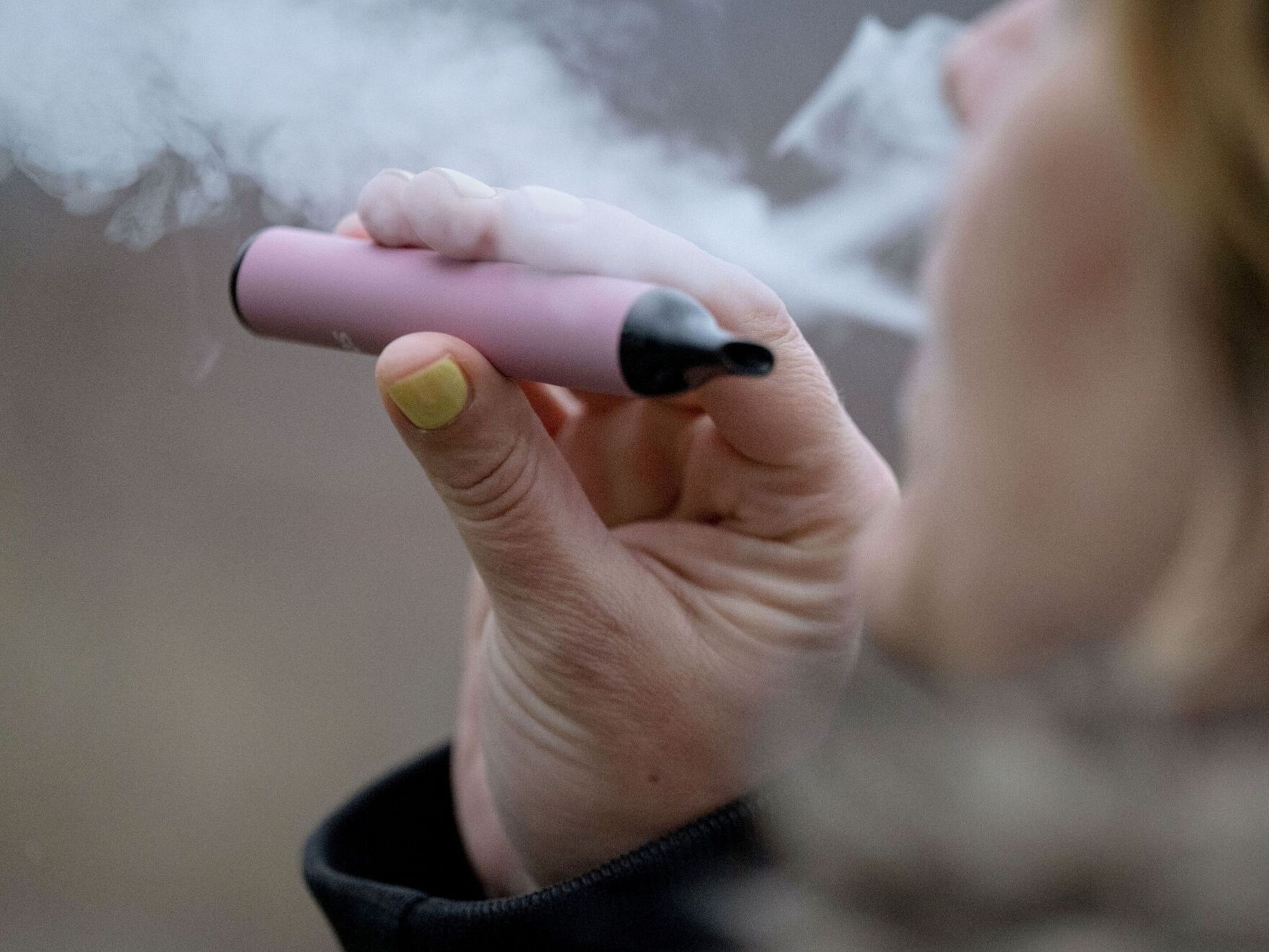 E-Zigaretten: So entsorgen Sie Einweg-Vapes richtig