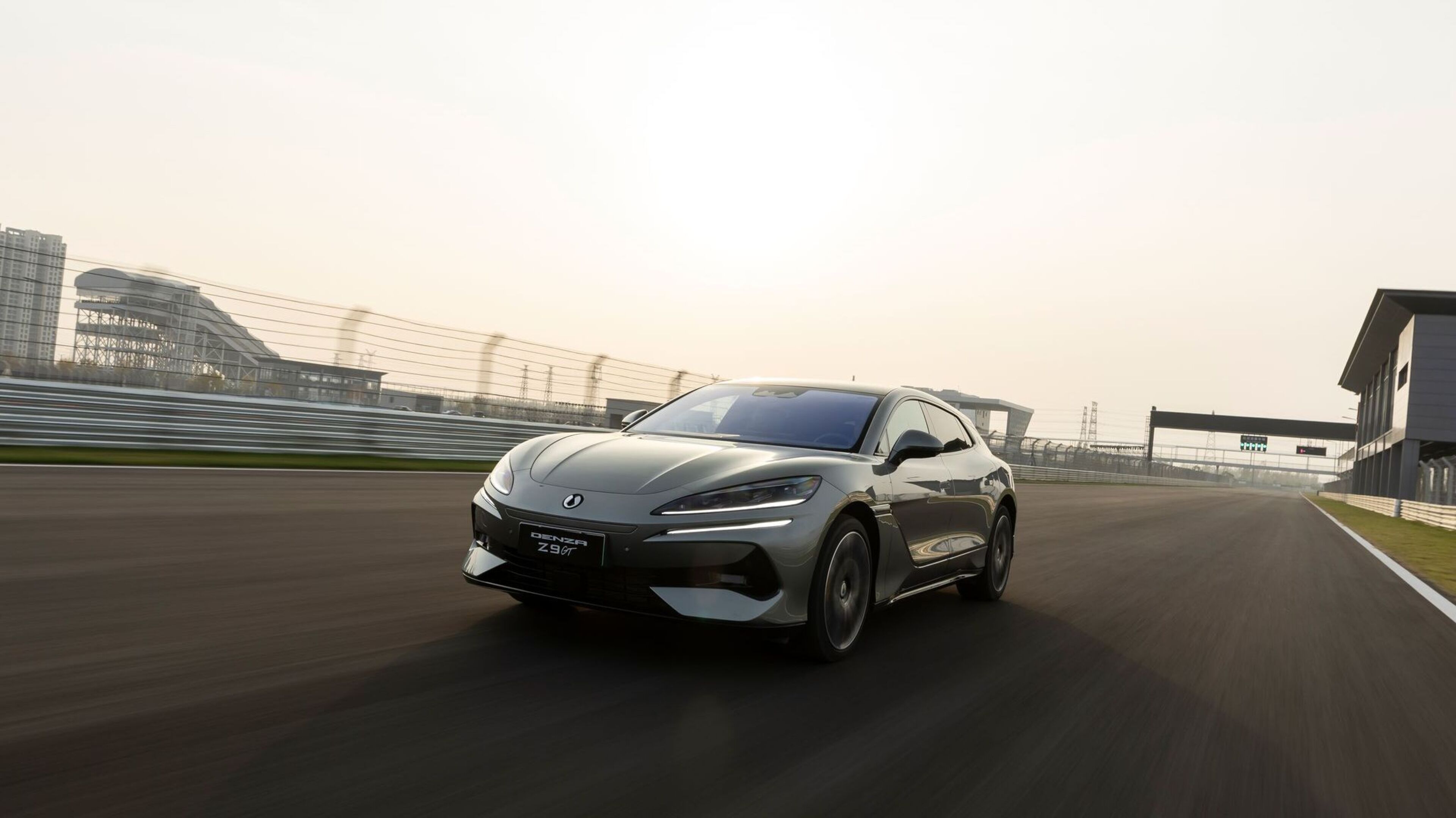Denza Z9 GT will mit Komfort und Technik in die Oberklasse