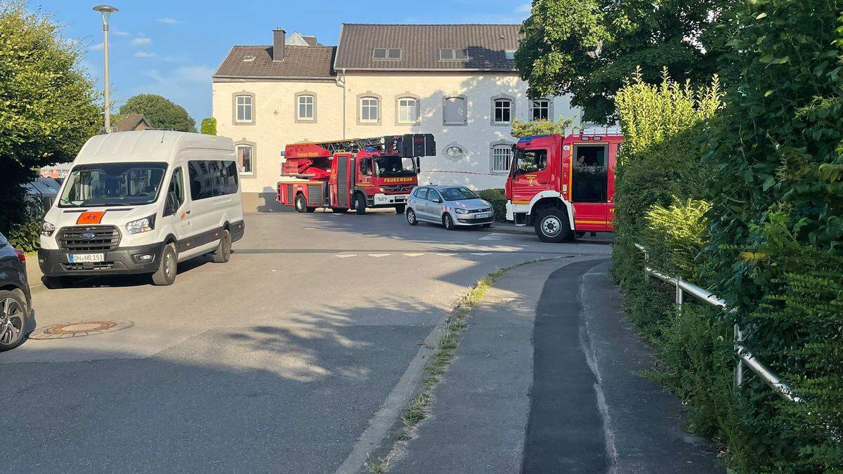 Gasleitung-bei-Glasfaserbauarbeiten-in-W-rselen-besch-digt-13-Personen-zwischenzeitlich-evakuiert