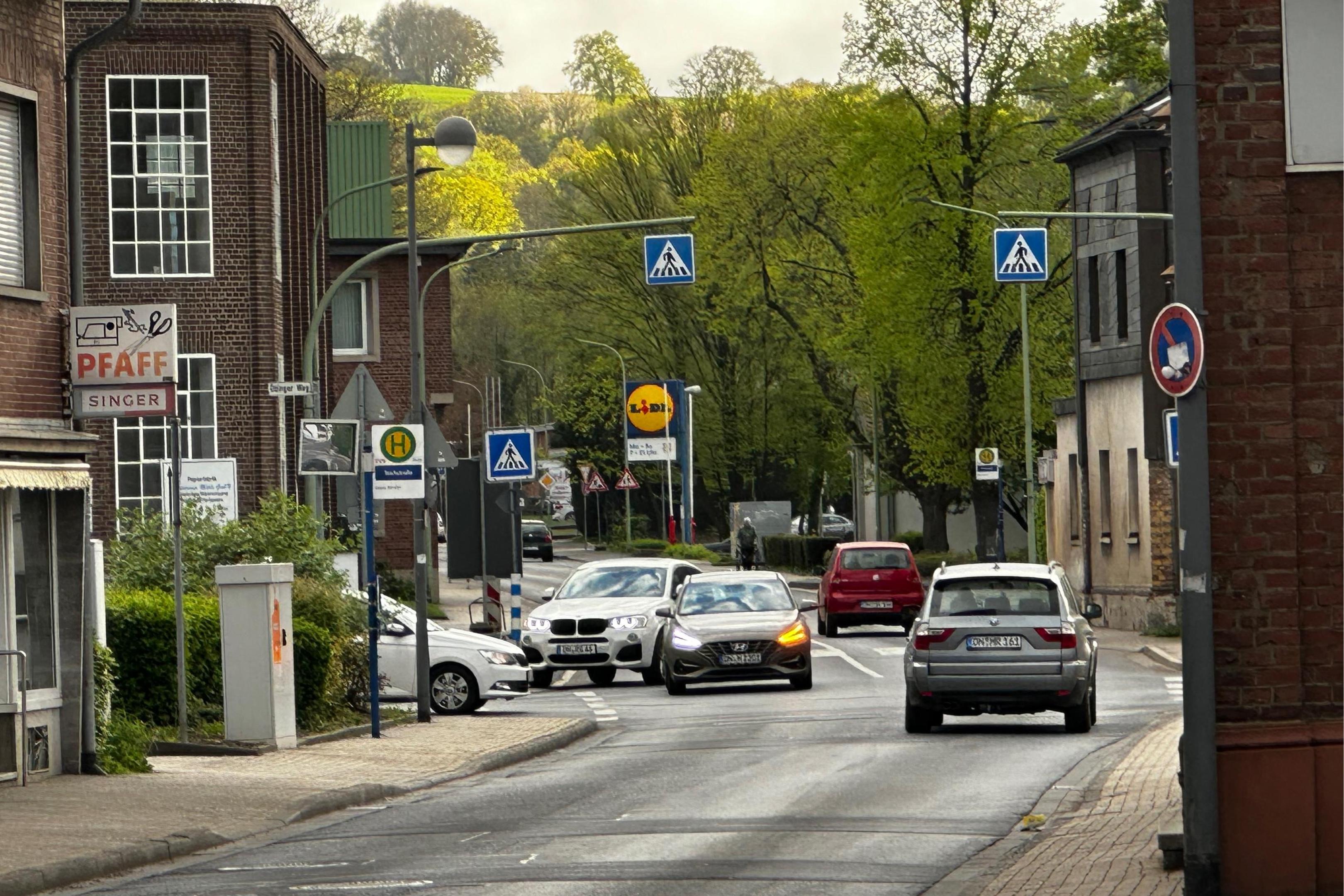 Verkehrslärm ist in der Gemeinde Kreuzau. Jetzt hat sich auch der Rat erneut damit beschäftigt. 