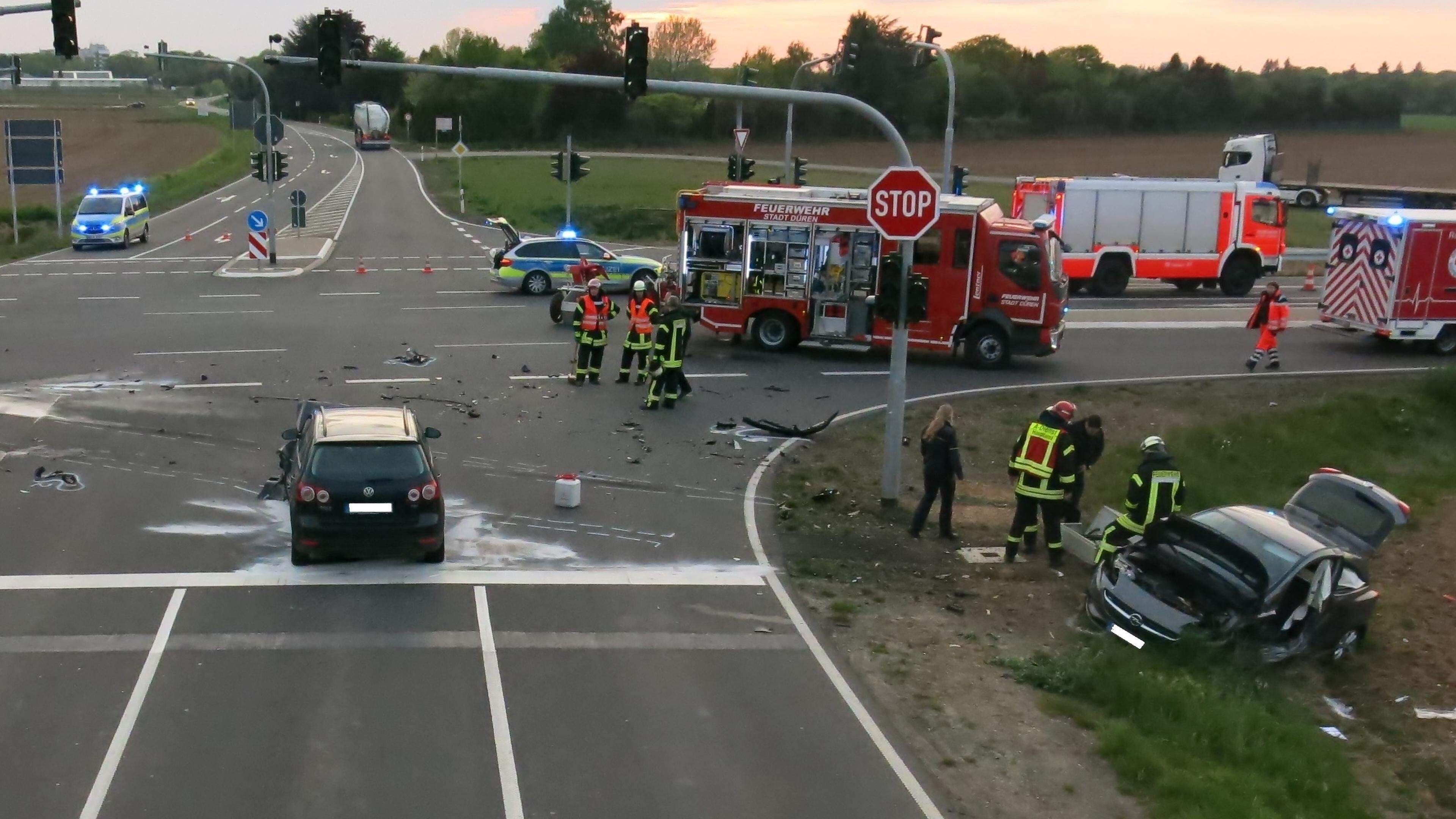 Schwerverletzte Autofahrerin Bei Unfall An Neuer B56 | Aachener Zeitung