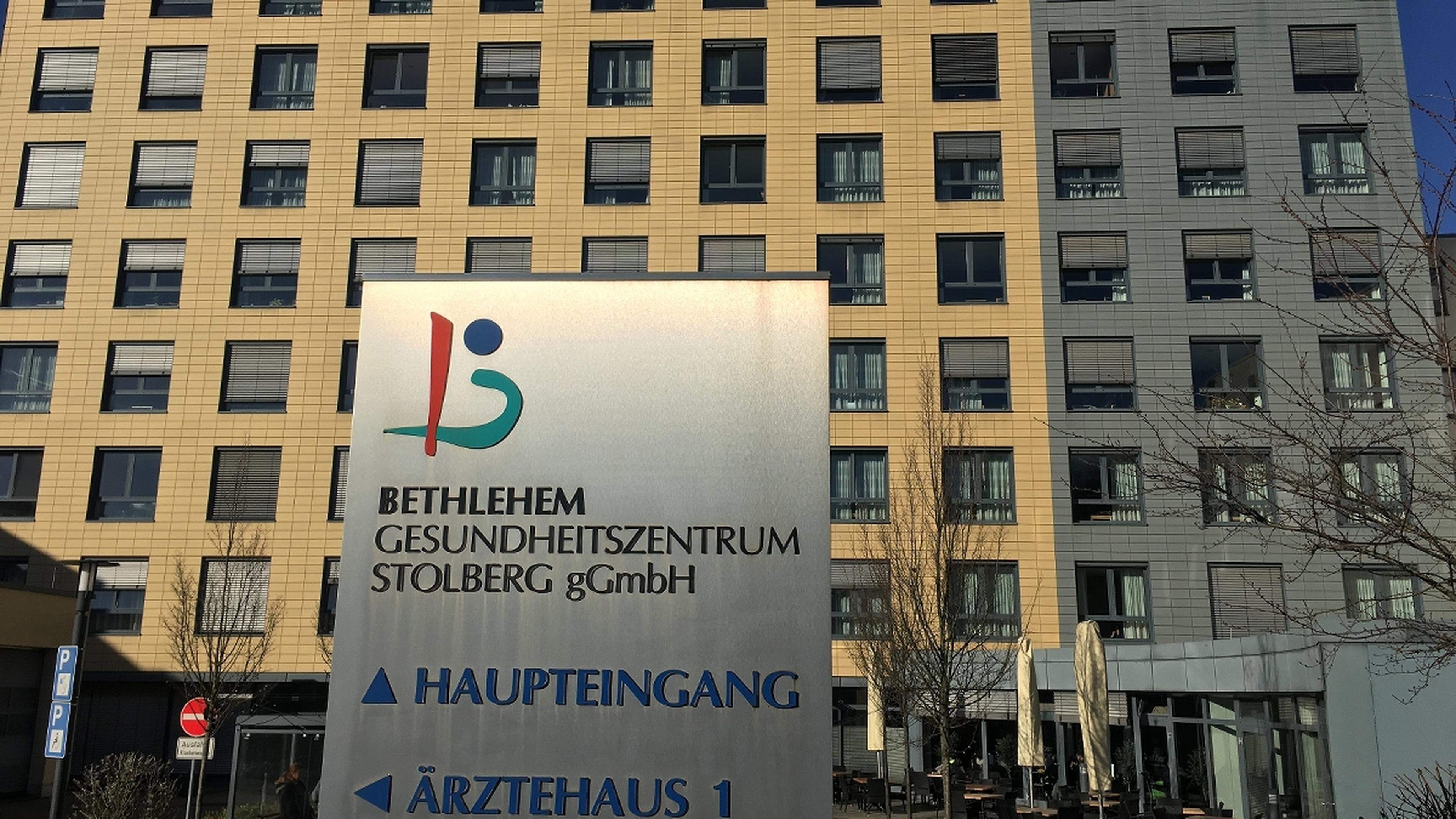 Zwei Krankenhäuser in unmittelbarer Nähe, die über die Stadtgrenzen hinaus bei der Ausbildung kooperieren: Das Stolberger Bethlehem-Krankenhaus und das Eschweiler St.-Antonius-Hospital.