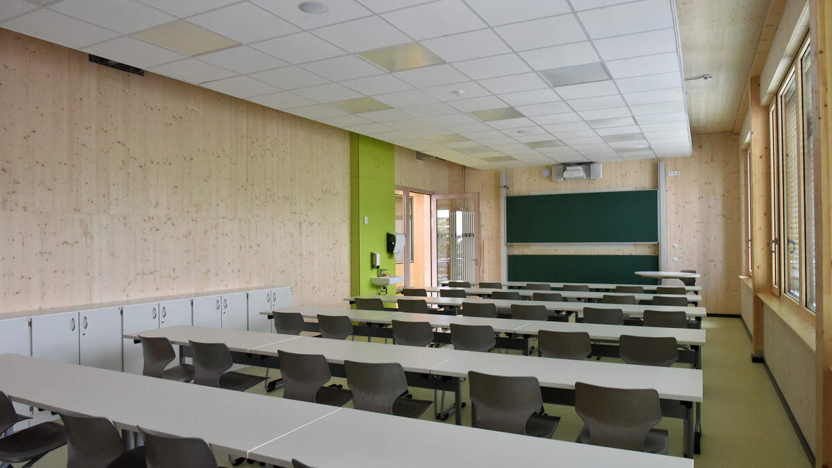 Rhein-Maas-Gymnasium wächst mit Holz-Anbau