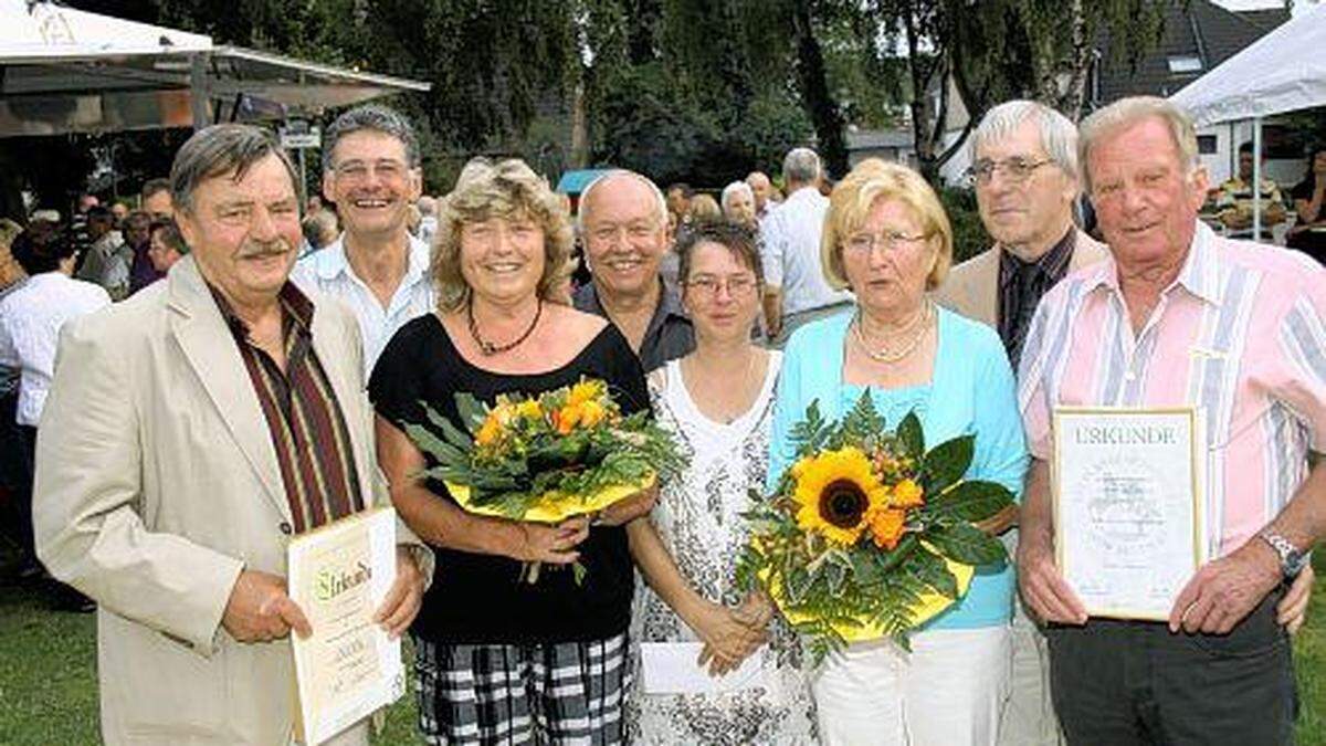 Siedlergemeinschaft W Rselen Ii Ehrt Ihre Langj Hrigen Mitglieder Aachener Zeitung