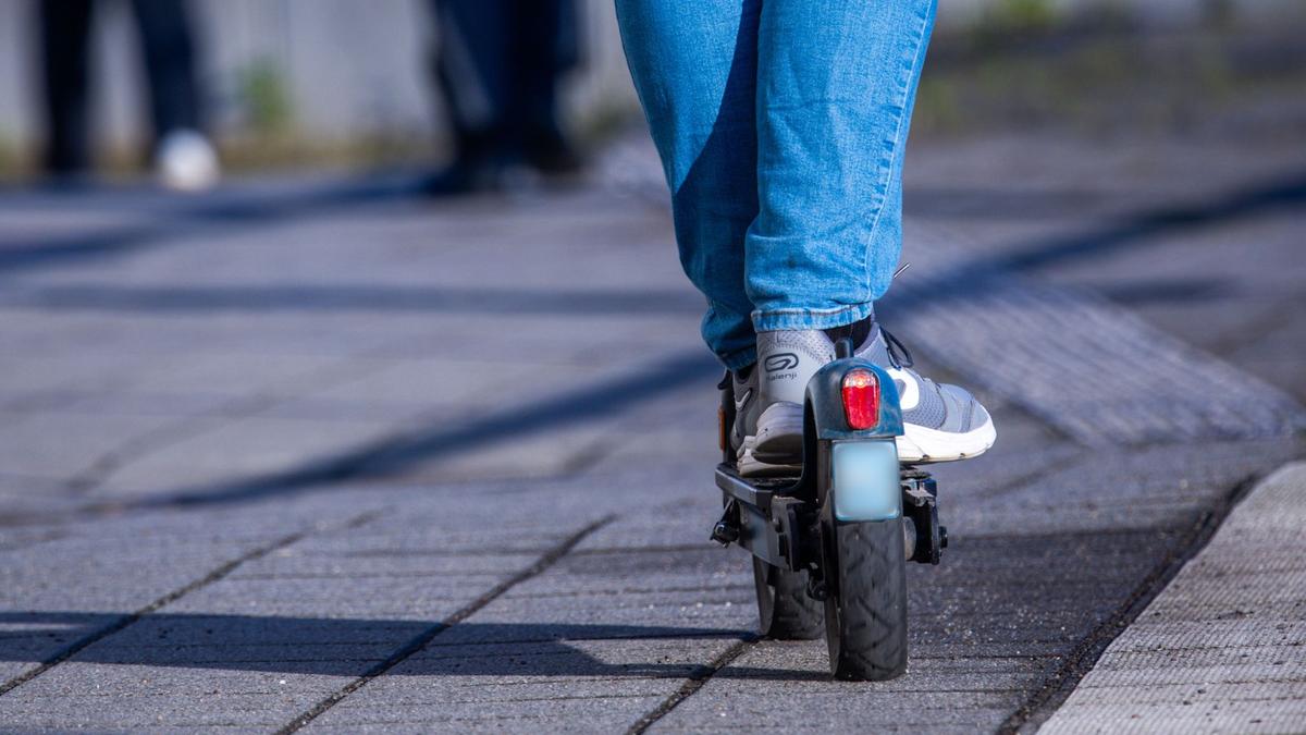 E-Scooter-Fahrer-schwer-verletzt