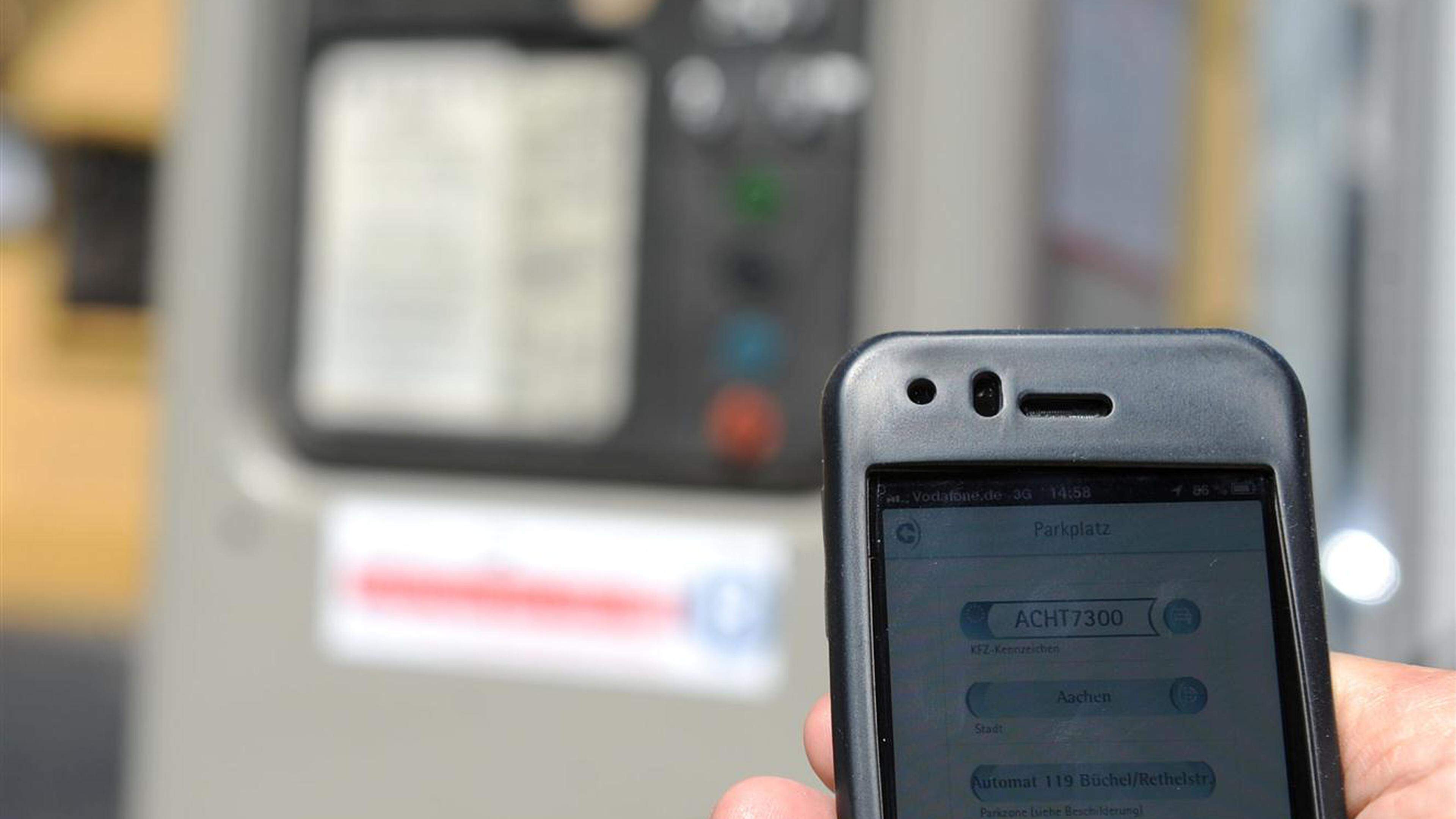 Handyparken: Wo und wie Autofahrer Parkscheine per App, SMS oder