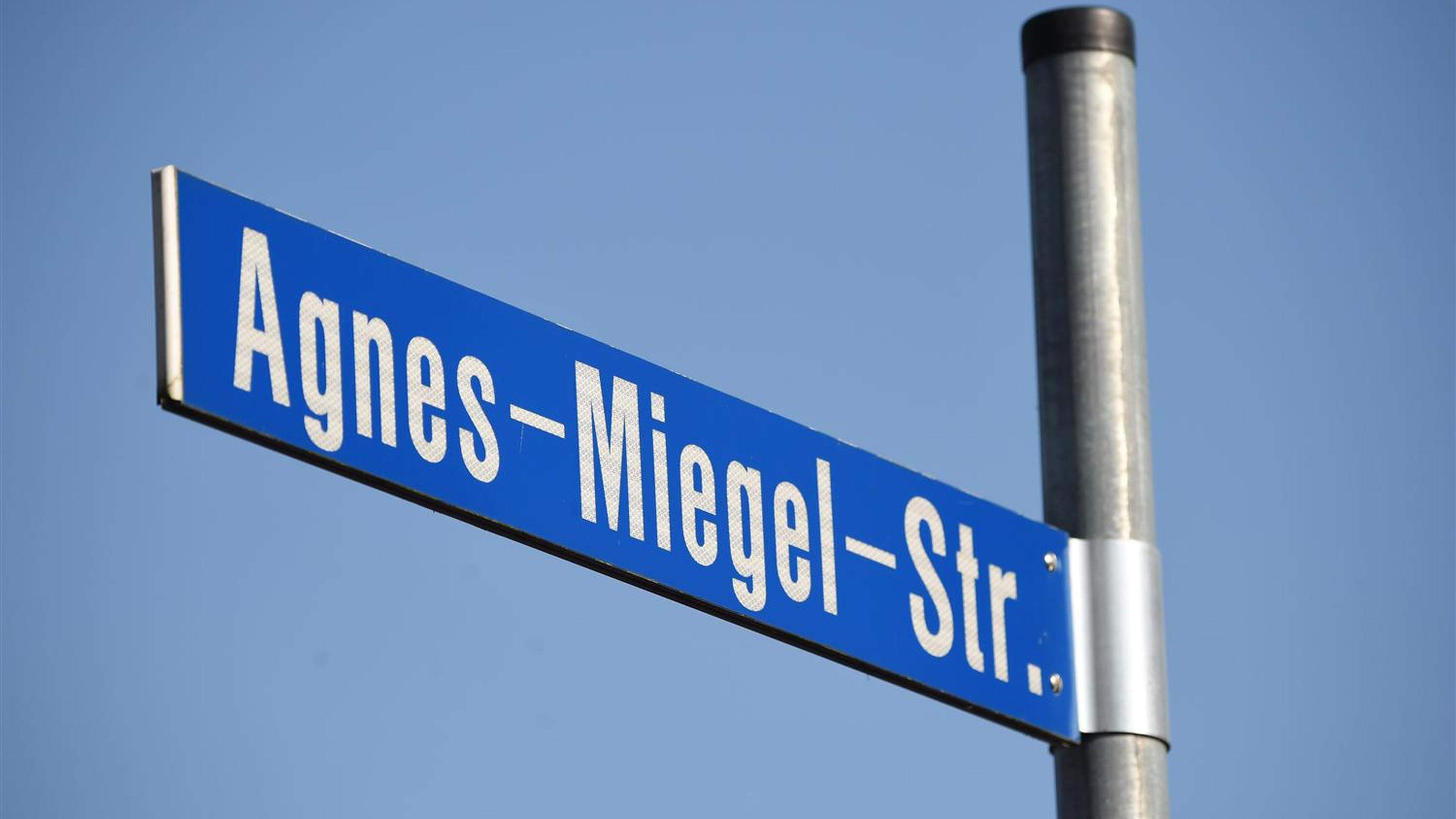 Umbenennung Der Agnes-Miegel-Straße: Anwohner Empört | Aachener Zeitung