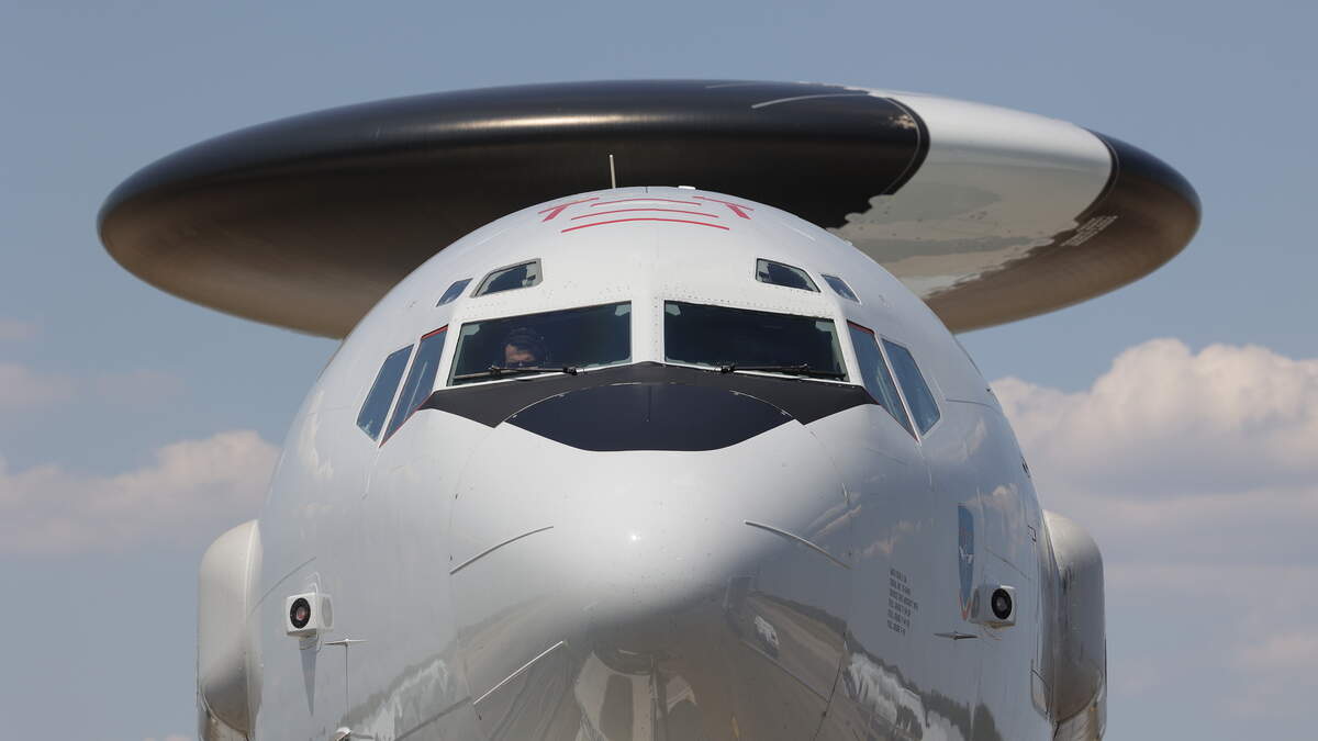 NATO Air Base: The loudest complaints about aircraft noise come from the ...
