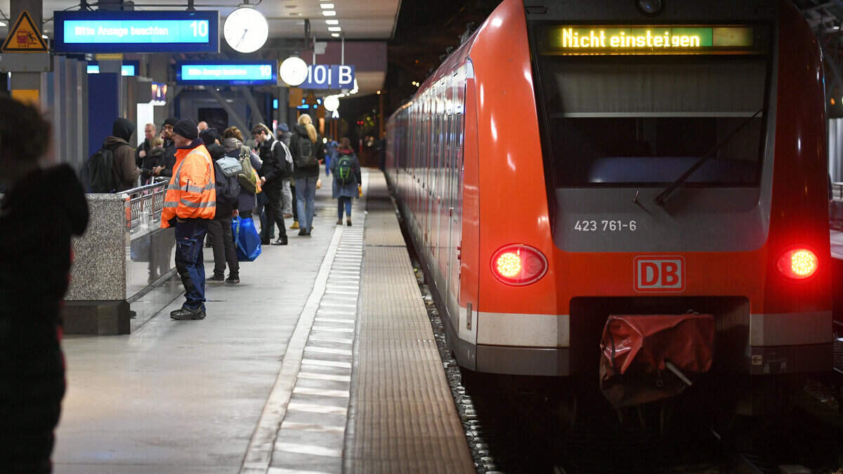 S-Bahn zwischen Düren und Köln liegt bis Montagmorgen lahm | Aachener