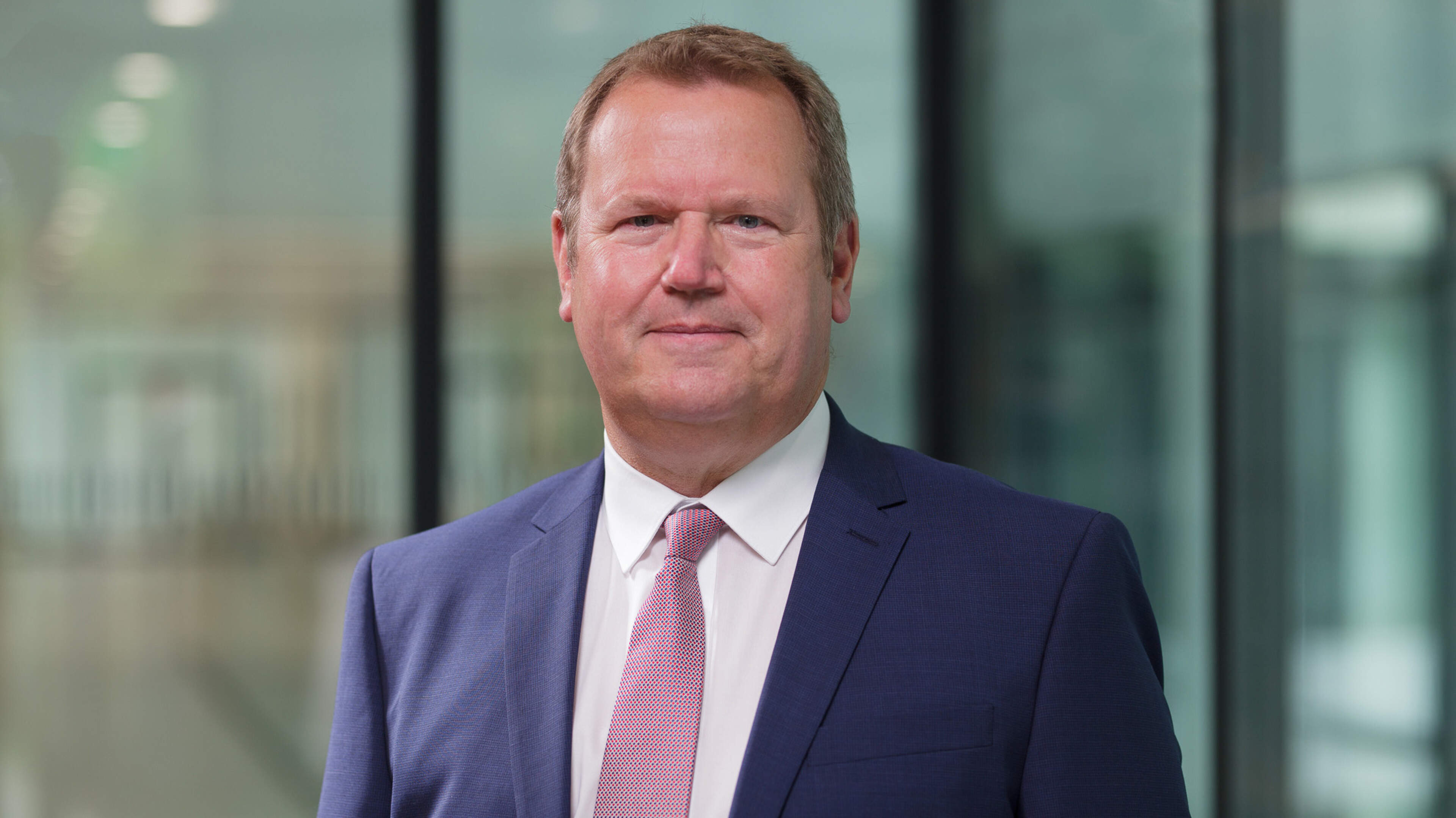 Früherer Heinsberger Sparkassenchef bald auf dem Chefsessel der KSK ...