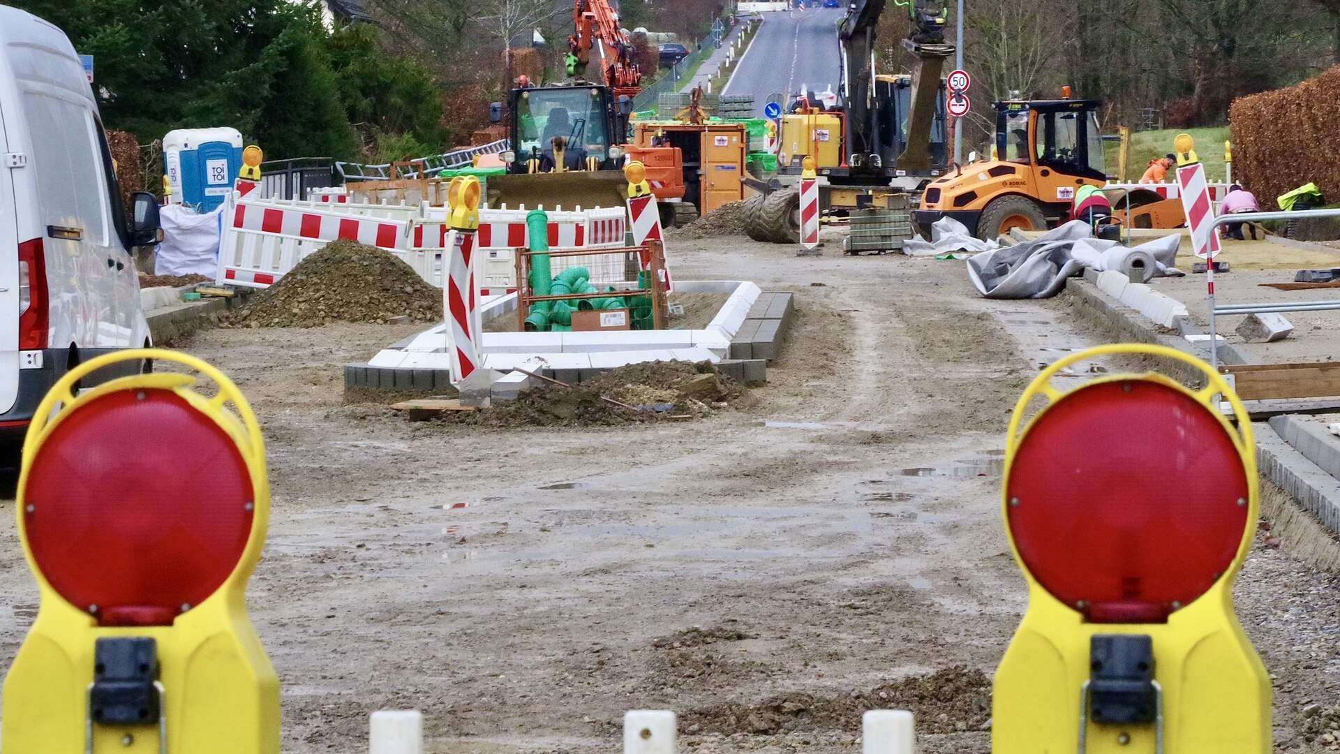 Können die Bauarbeiten an der B258 in Konzen erst nächstes Jahr ...