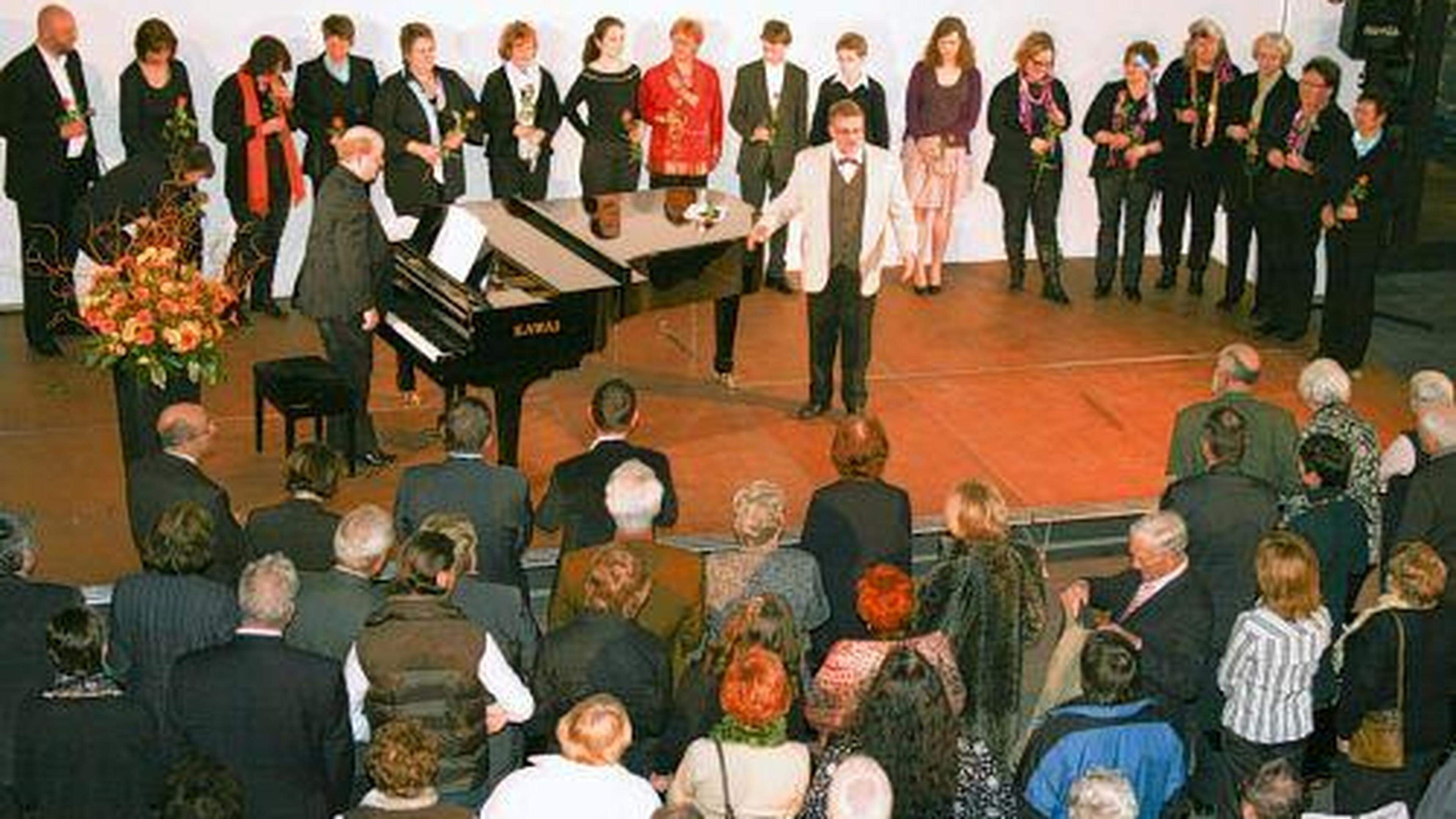 200 Gäste Beim Benefizkonzert „stolberger Musizieren Für Stolberger” Aachener Zeitung