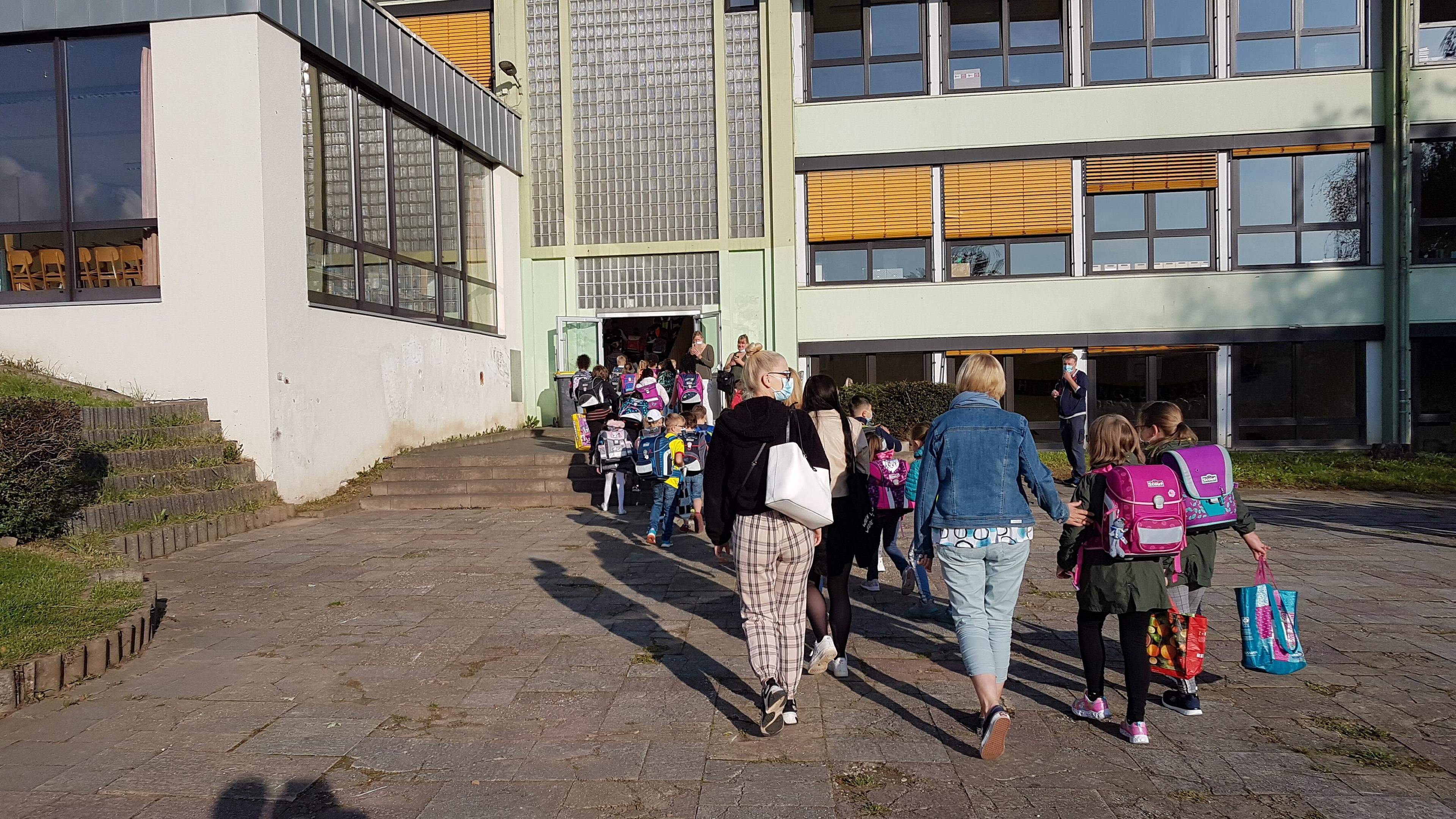 Prügeleien im Bus und viel Stress an der Grundschule Weisweiler