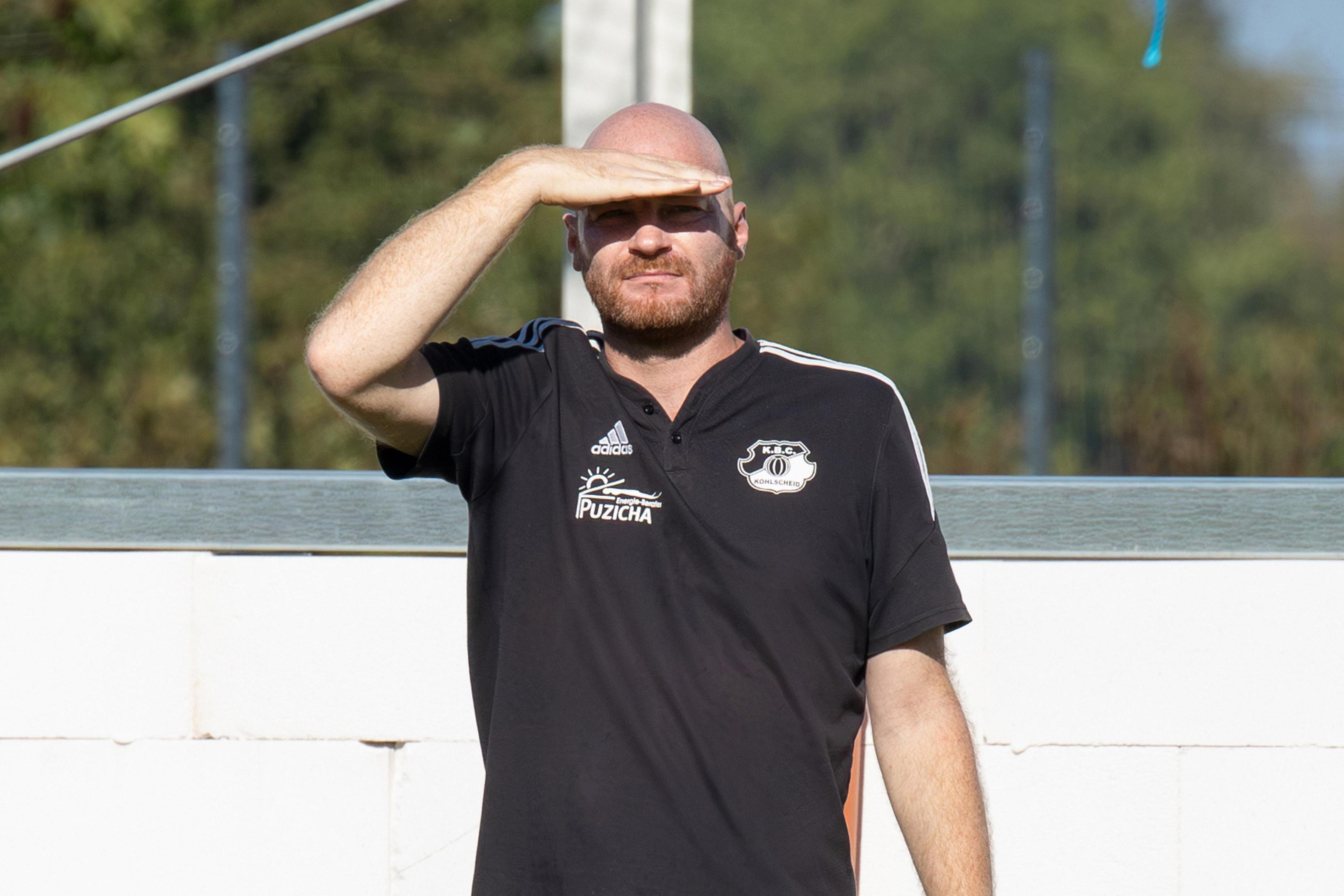 Sieht im vorerst letzten Spiel in der Fußball-Landesliga 14 Treffer: KBC-Trainer Andreas Puzicha.