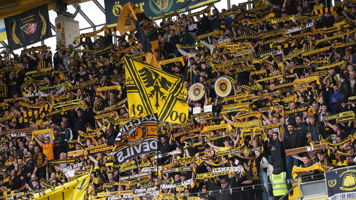 Alemannia fans before the start of the season: Full of anticipation and ...