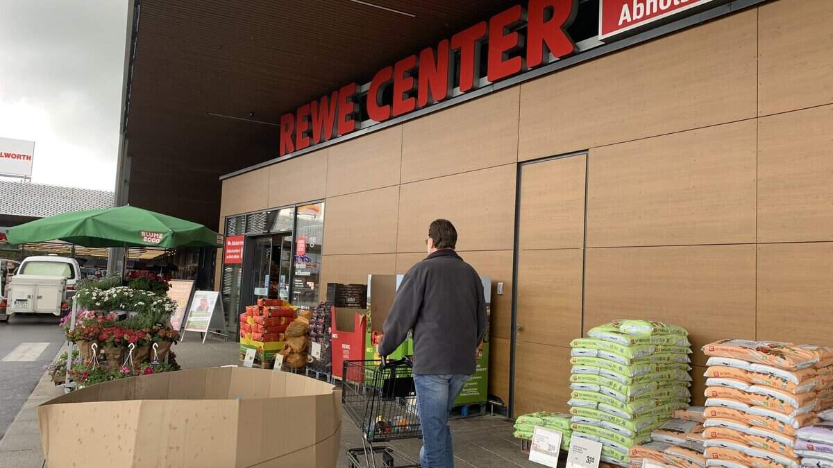 ReweMitarbeitende fürchten um ihre Jobs Aachener Zeitung