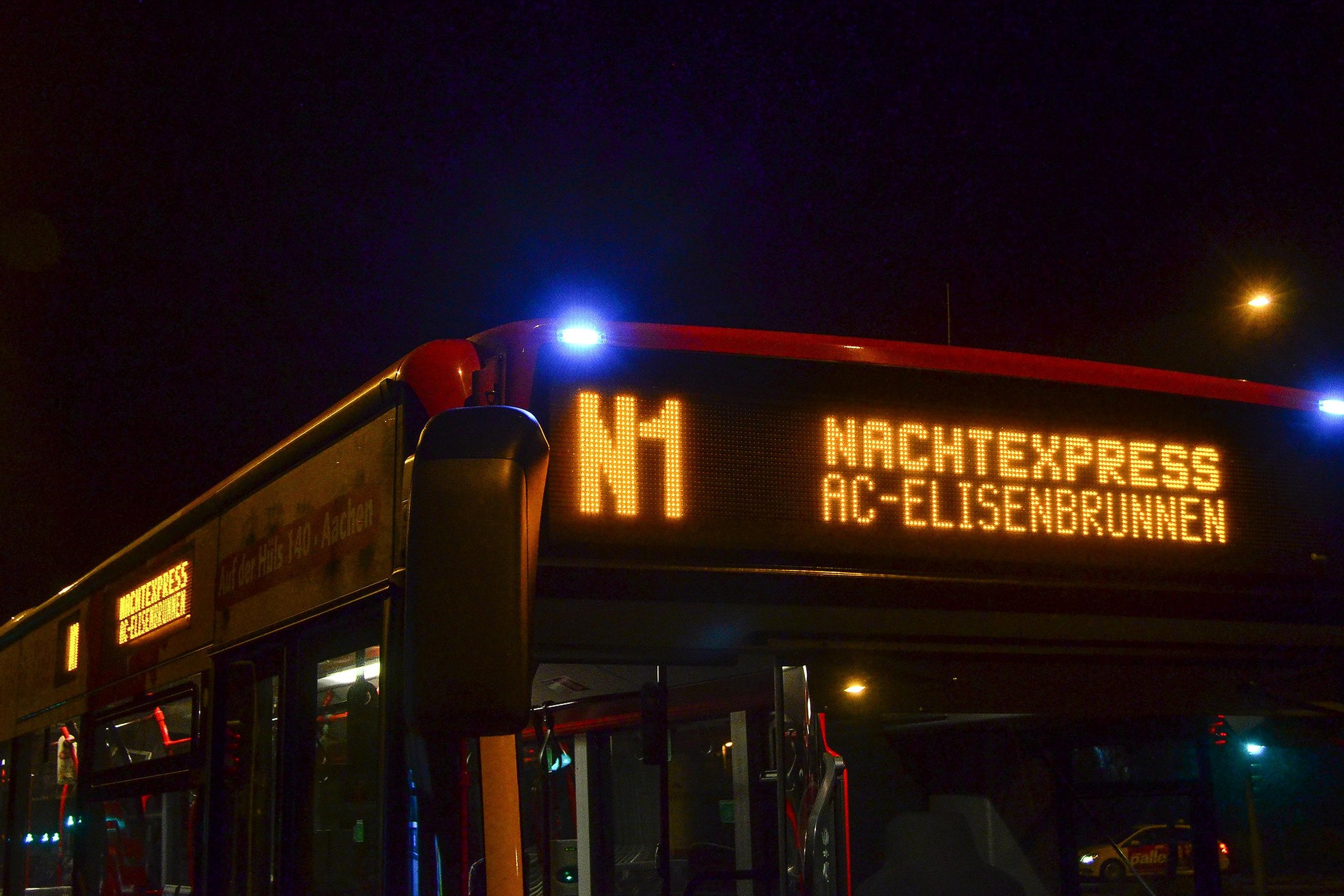 Die Aseag-Nachtbusse fahren natürlich auch in der Nacht der Zeitumstellung.