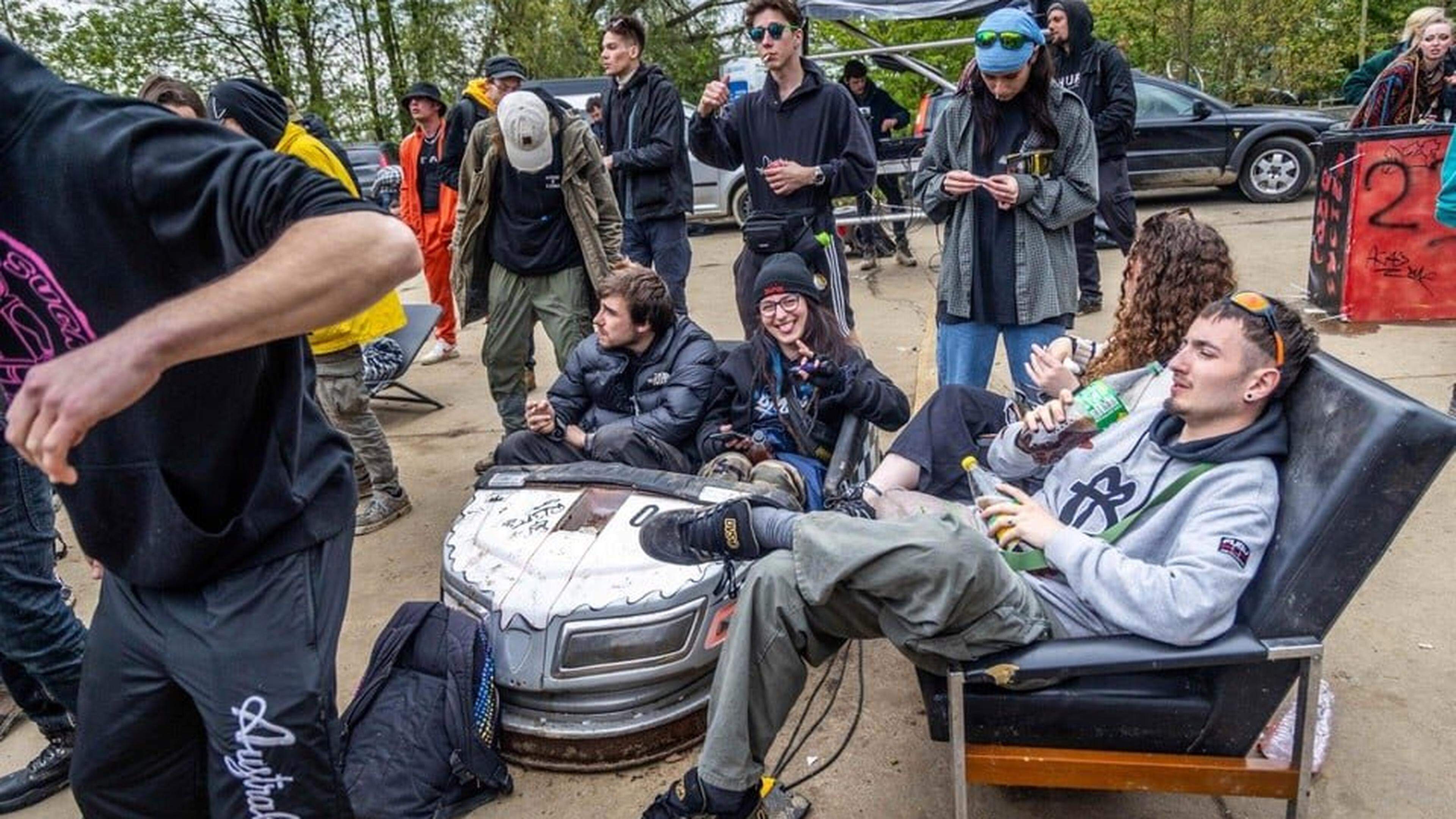 Wie Raver 63 Stunden lang einen Flugplatz in Limburg besetzten Aachener Zeitung