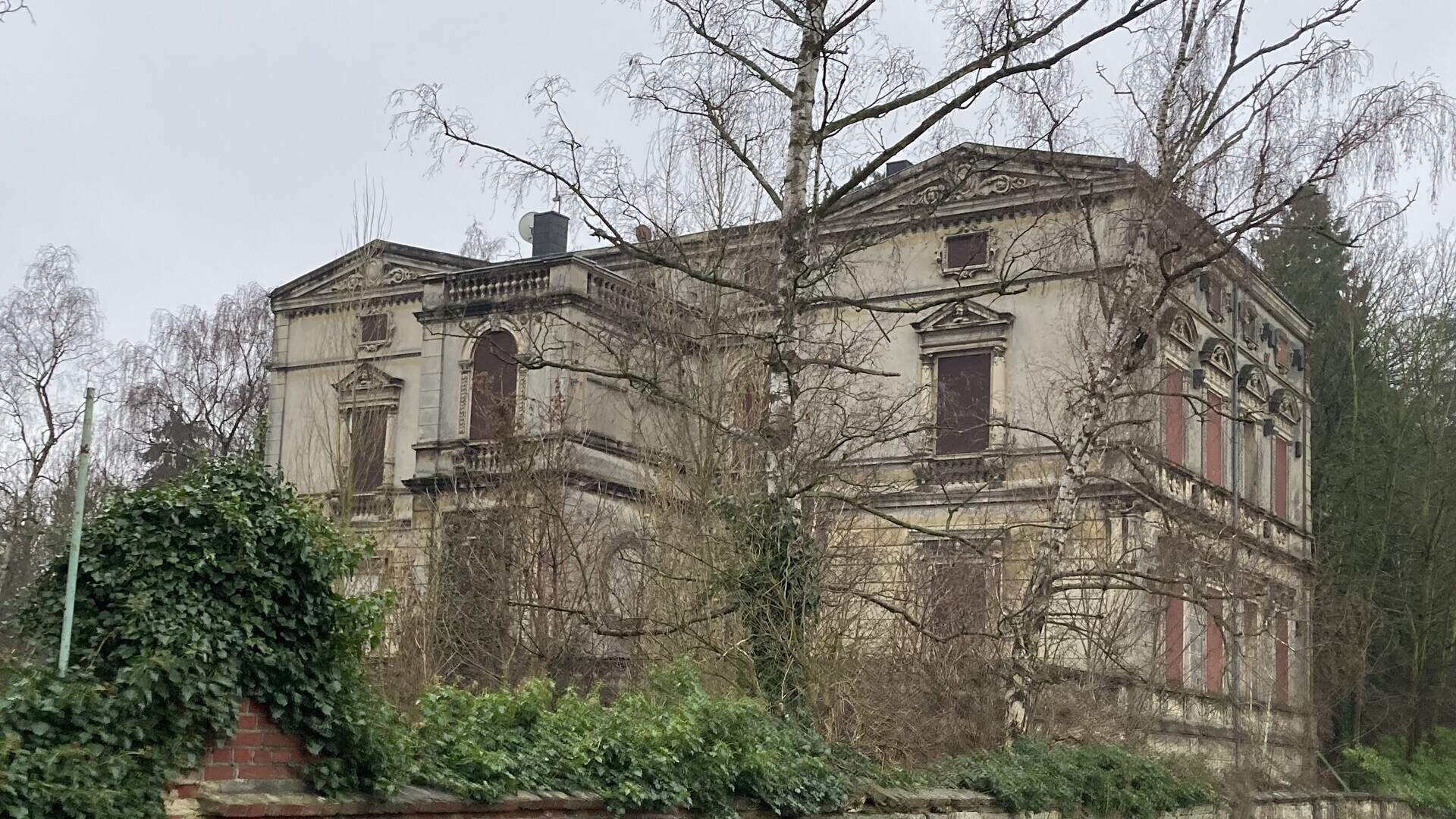 Erhalt der Villa Buth in Jülich: LVR muss Fehler eingestehen | Aachener ...