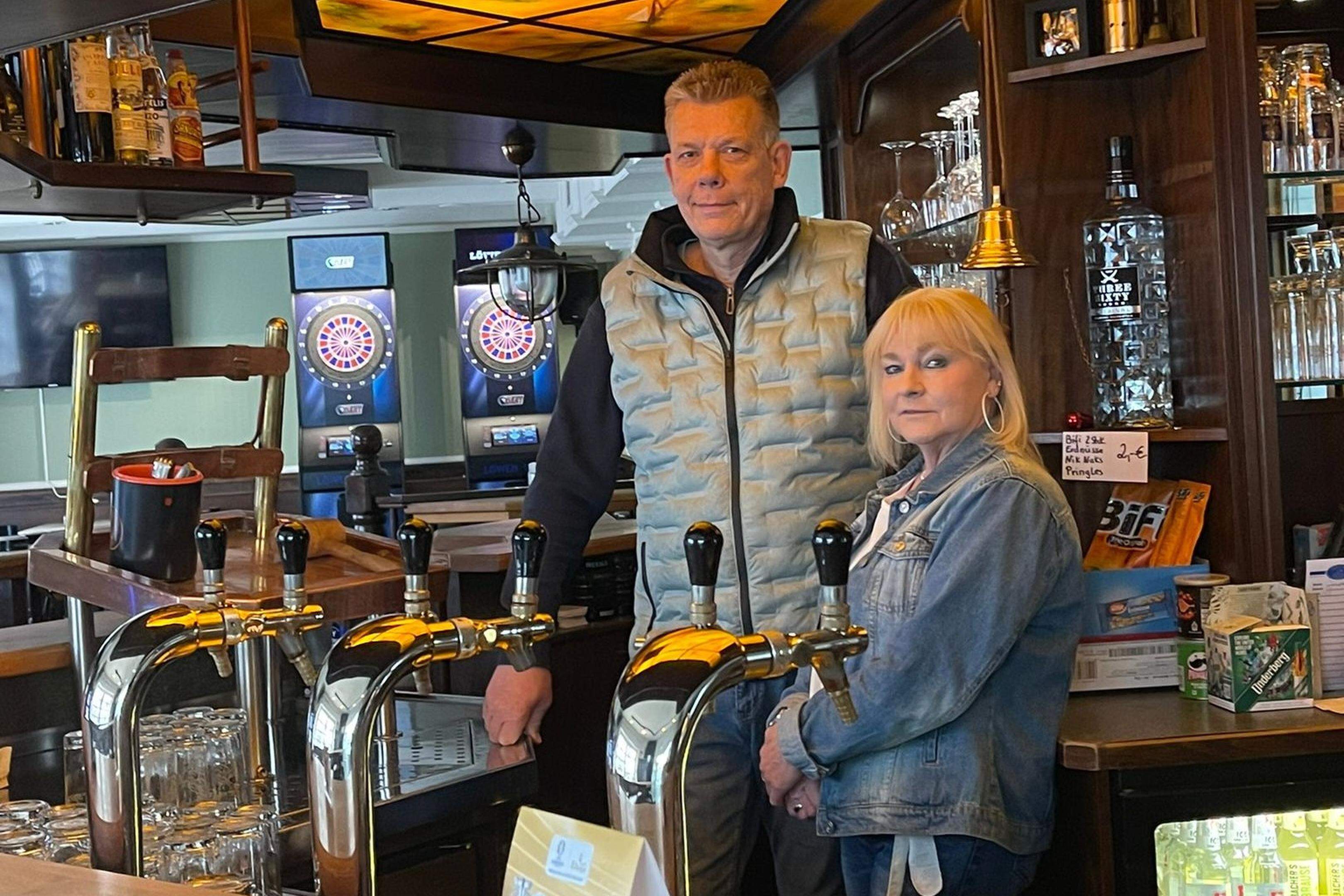 Jürgen und Irmtrud Giese sind die Betreiber des „Erkelenzer Bier- und Caféhaus“. 