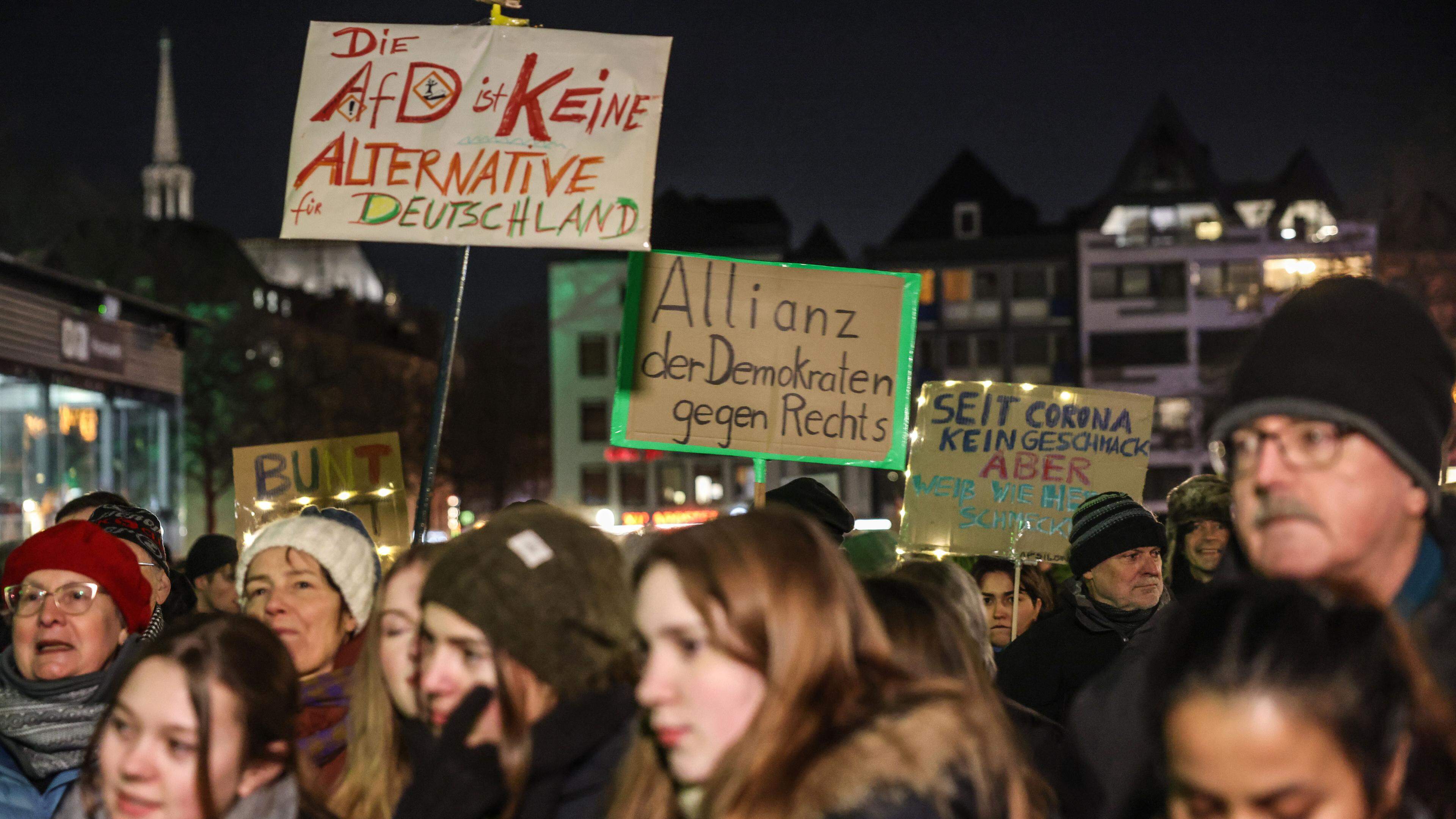 Demonstration Gegen Rechts In Aachen | Aachener Zeitung