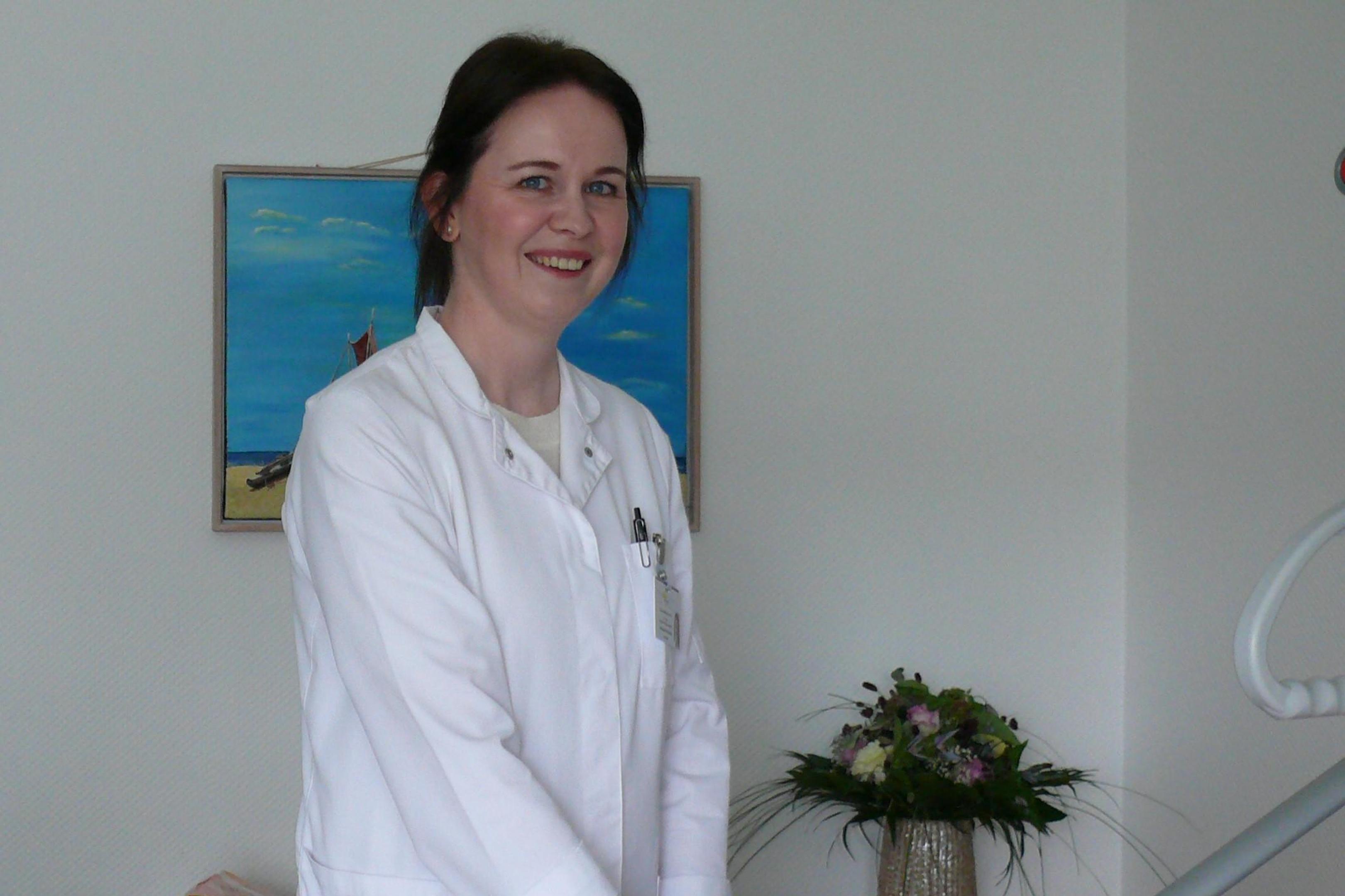 Dr. Annamaria Rosenfeld, die neue Chefärztin der Palliativabteilung am Hermann-Josef-Krankenhaus, hat keinerlei Berührungsängste bei älteren Menschen und stets ein offenes Ohr.