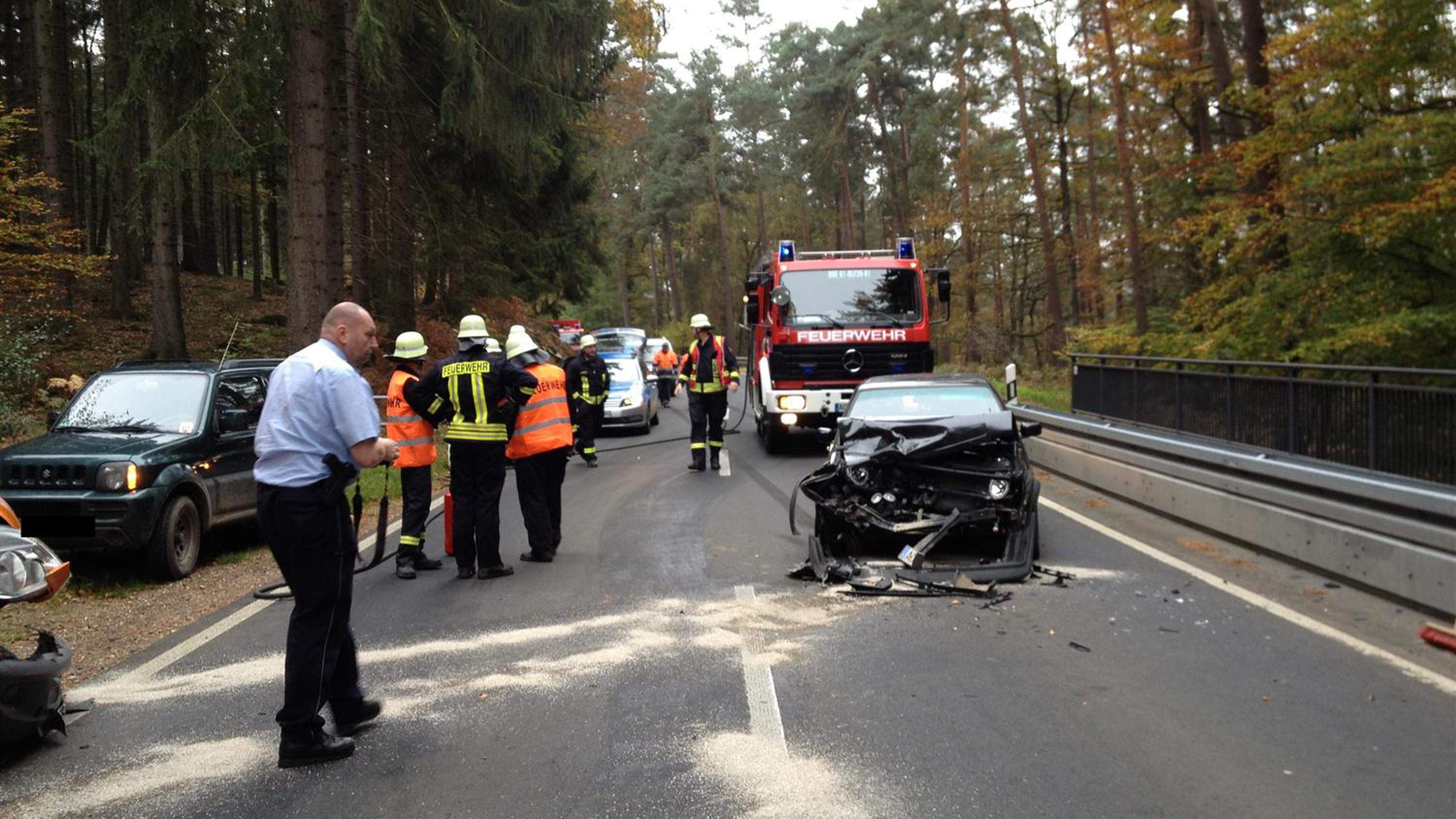 Zwei Autos stoßen zwischen Roetgen und Rott zusammen | Aachener Zeitung