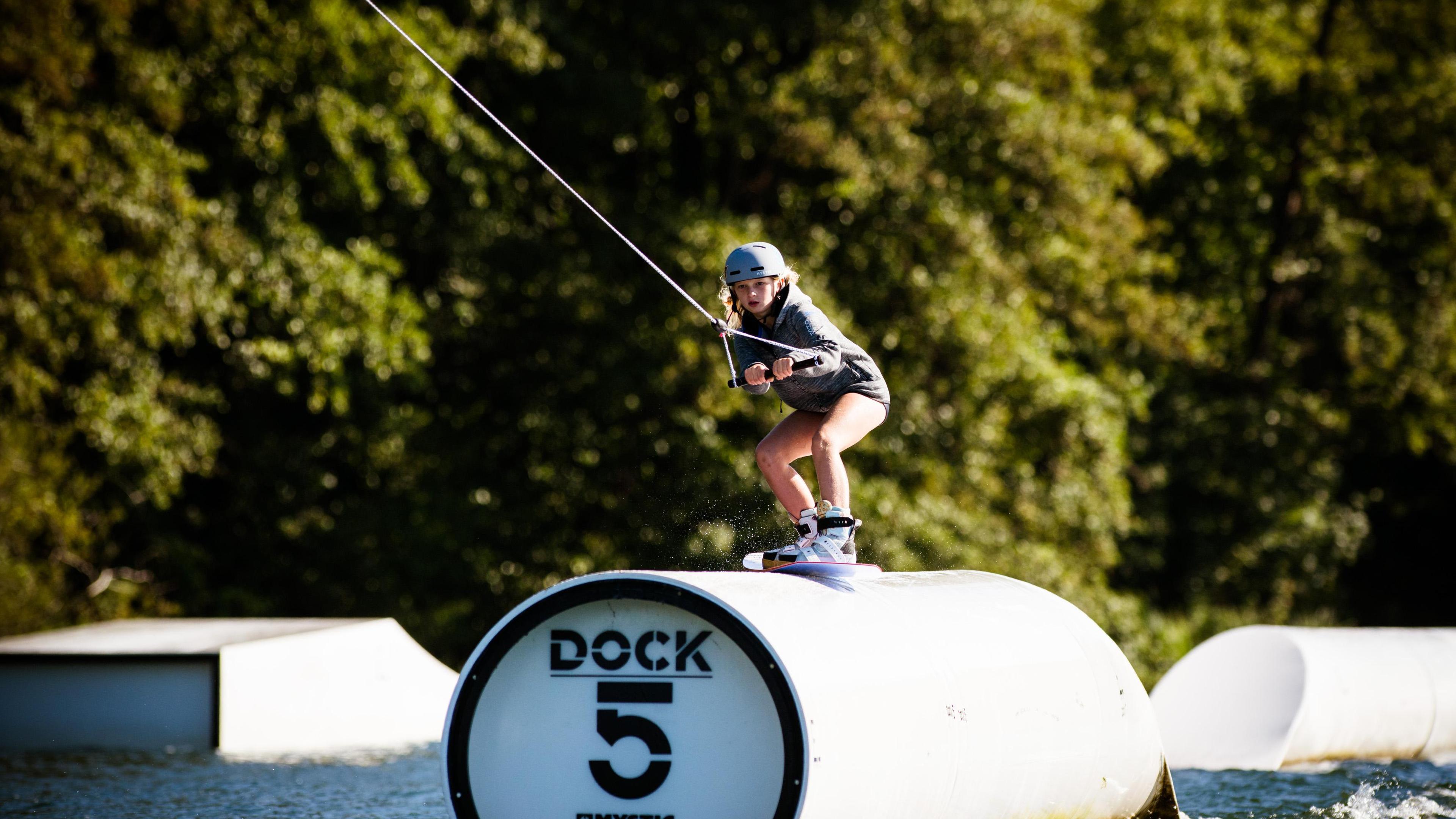 Emmi Hendrikse holt den Vizemeistertitel im Wakeboarden