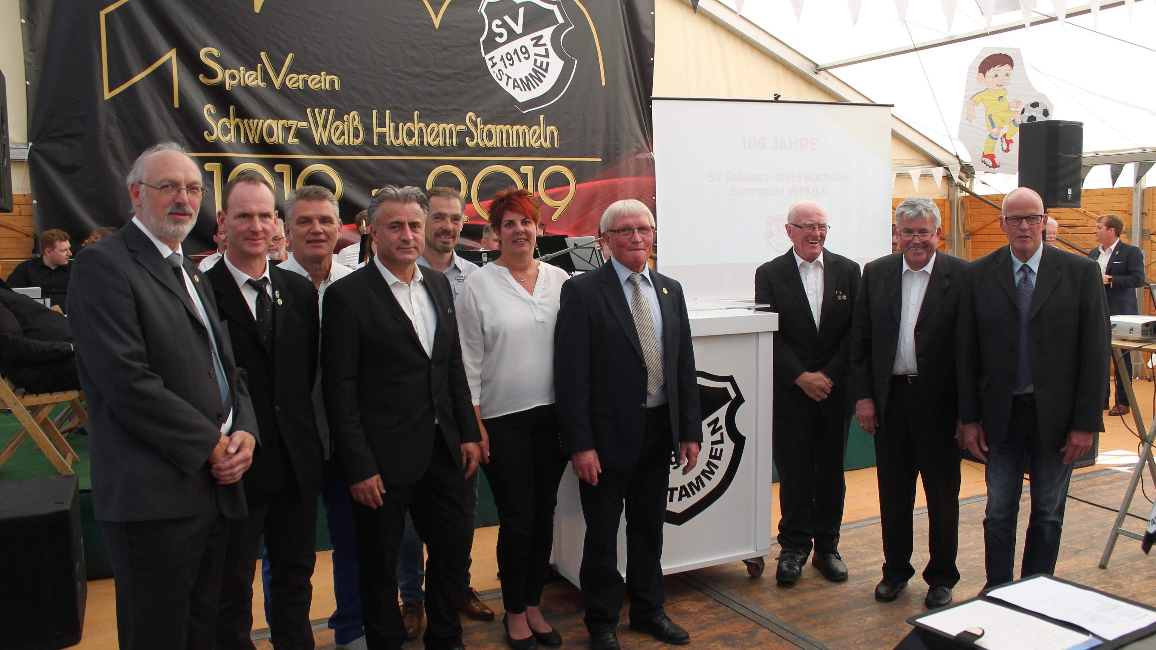 Der SV SchwarzWeiß HuchemStammeln wird 100 Jahre alt Aachener Zeitung