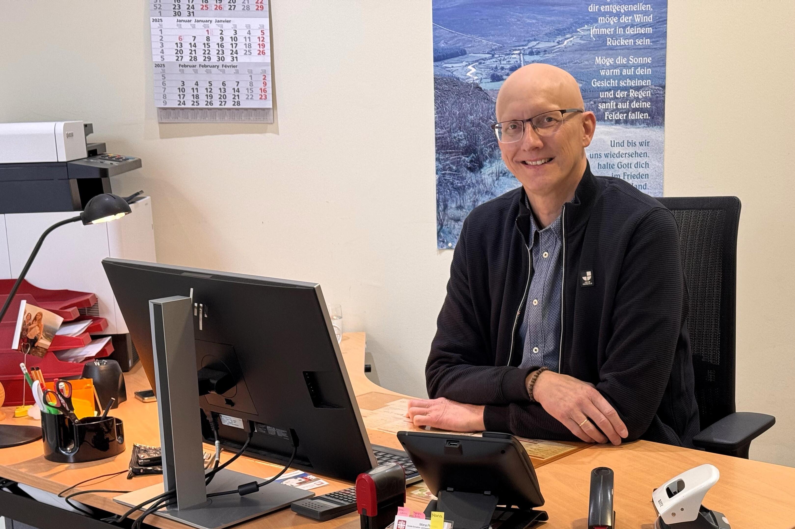 Schuldnerberater Norbert Telken hat 2024 in der Nordeifel rund 280  Einzelflle abgeschlossen. | Aachener Zeitung