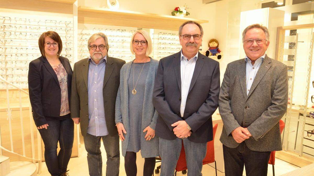 Aus dem Geschäftsleben Jubilare bei Optik Laumen Aachener Zeitung