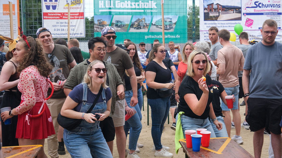 Am 4. Juli in Niederbusch: Es soll das größte Bierpong-Turnier NRWs sein