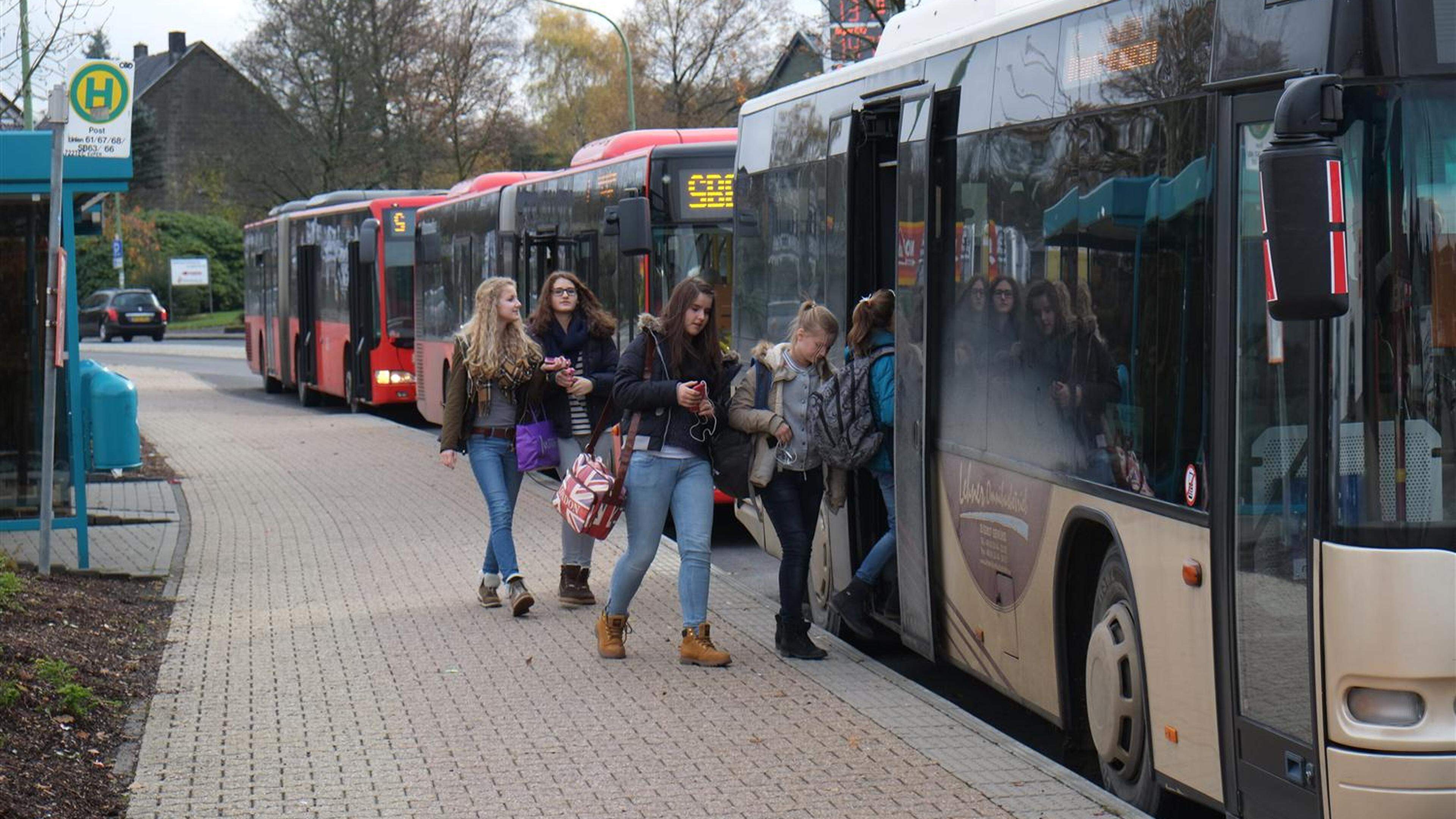 Unbedingt verbesserungsbedürftig: Die Organisation des öffentlichen Personennahverkehrs in Roetgen.