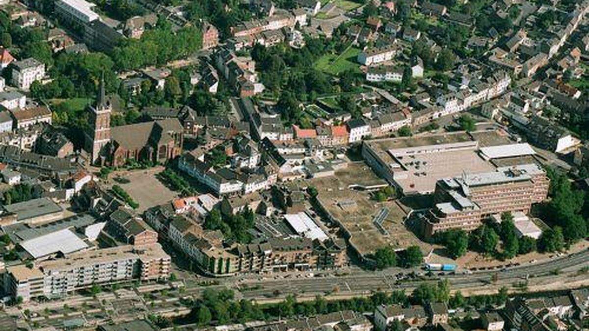 Im Schatten Des Rathauses Der Kampf Gegen Windmühlen | Aachener Zeitung