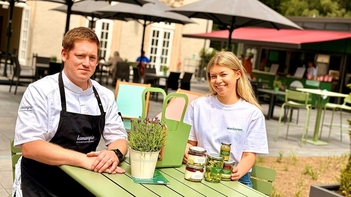 Pia Molderings (27) is now opening the Kurhaus terrace for coffee, cake ...