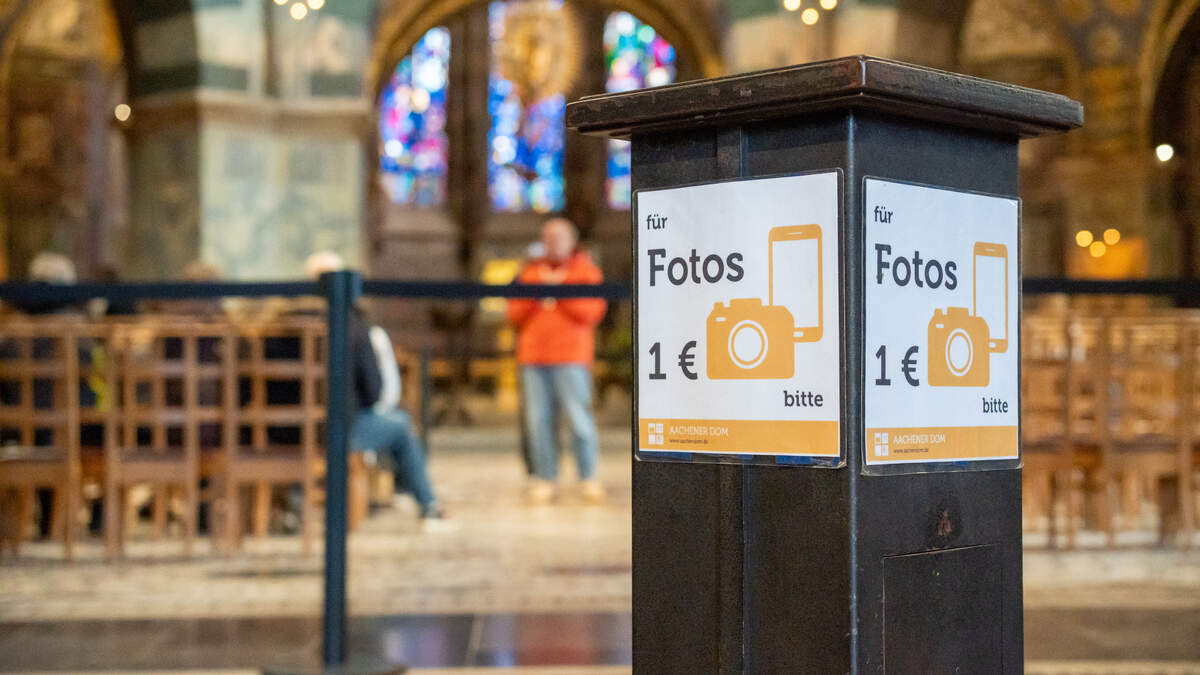 Cologne Cathedral charges admission, Aachen (not yet) following suit