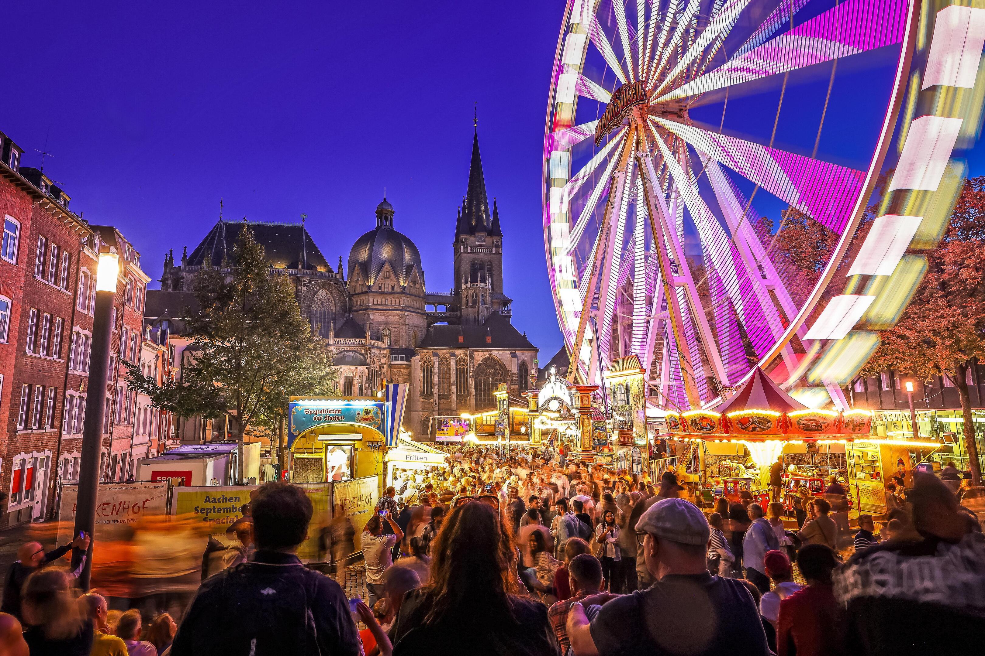 Unbestritten ein Höhepunkt im Aachener Veranstaltungskalender: das September Special, das im kommenden Jahr vom 18. bis 21. September nicht nur auf dem Katschhof, sondern auch auf weiteren Plätzen in der Innenstadt stattfinden wird.