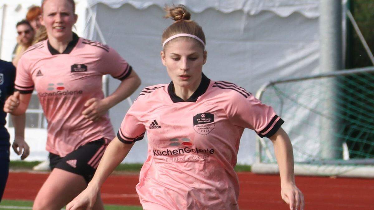 Viktoria-spielt-das-Schlusslicht-m-de-