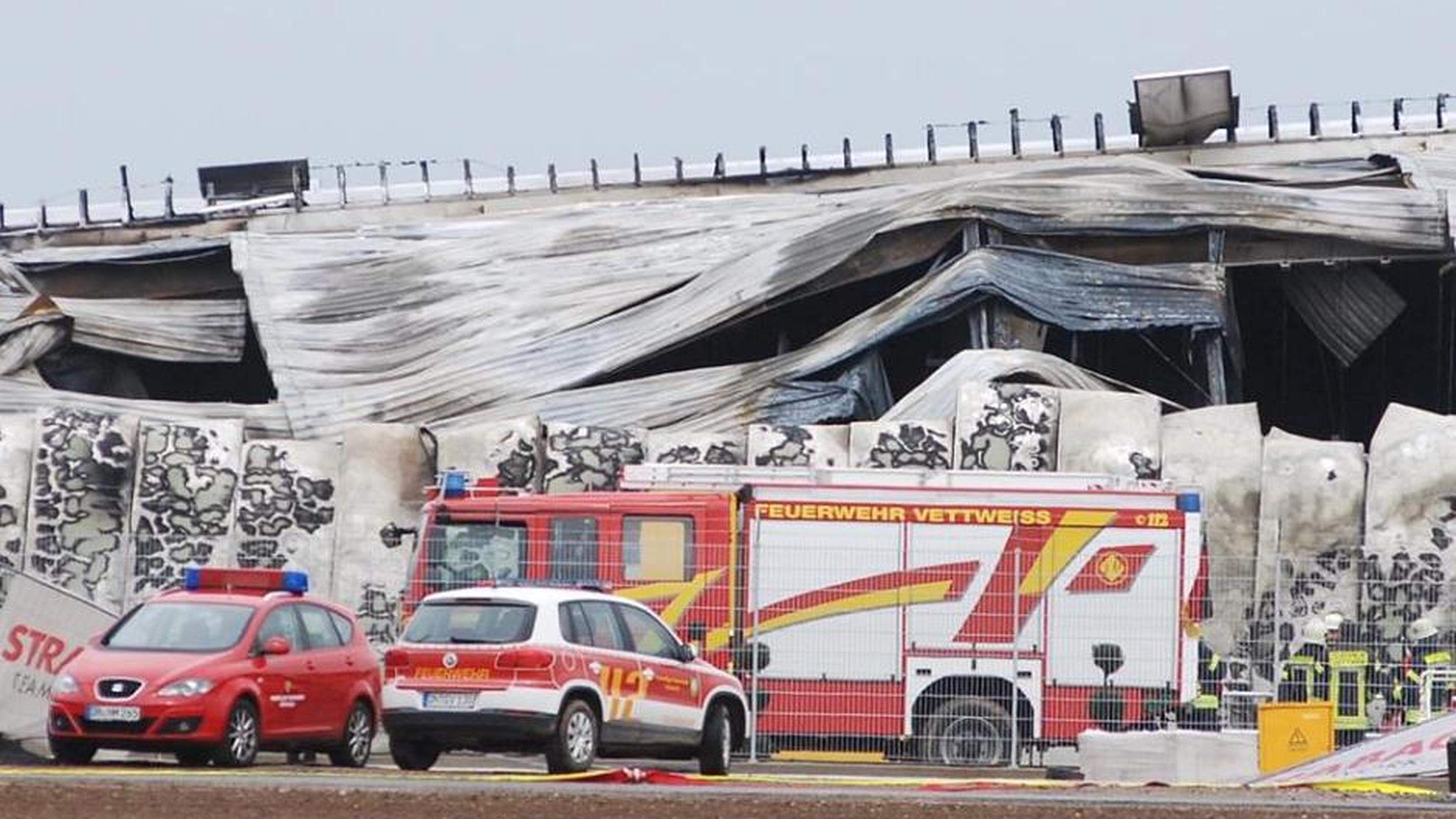 Millionenschaden Nach Brand Einer Lagerhalle | Aachener Zeitung