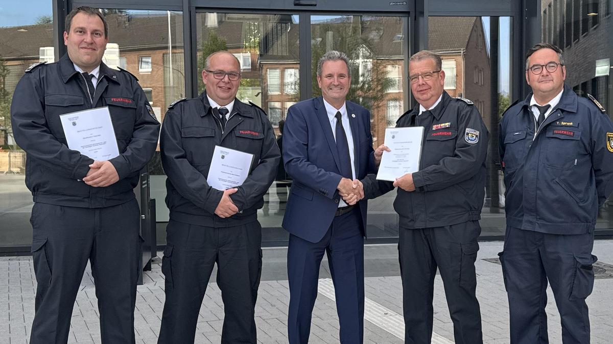 Dirk-Grein-53-ist-jetzt-offiziell-Feuerwehr-Chef-in-Baesweiler