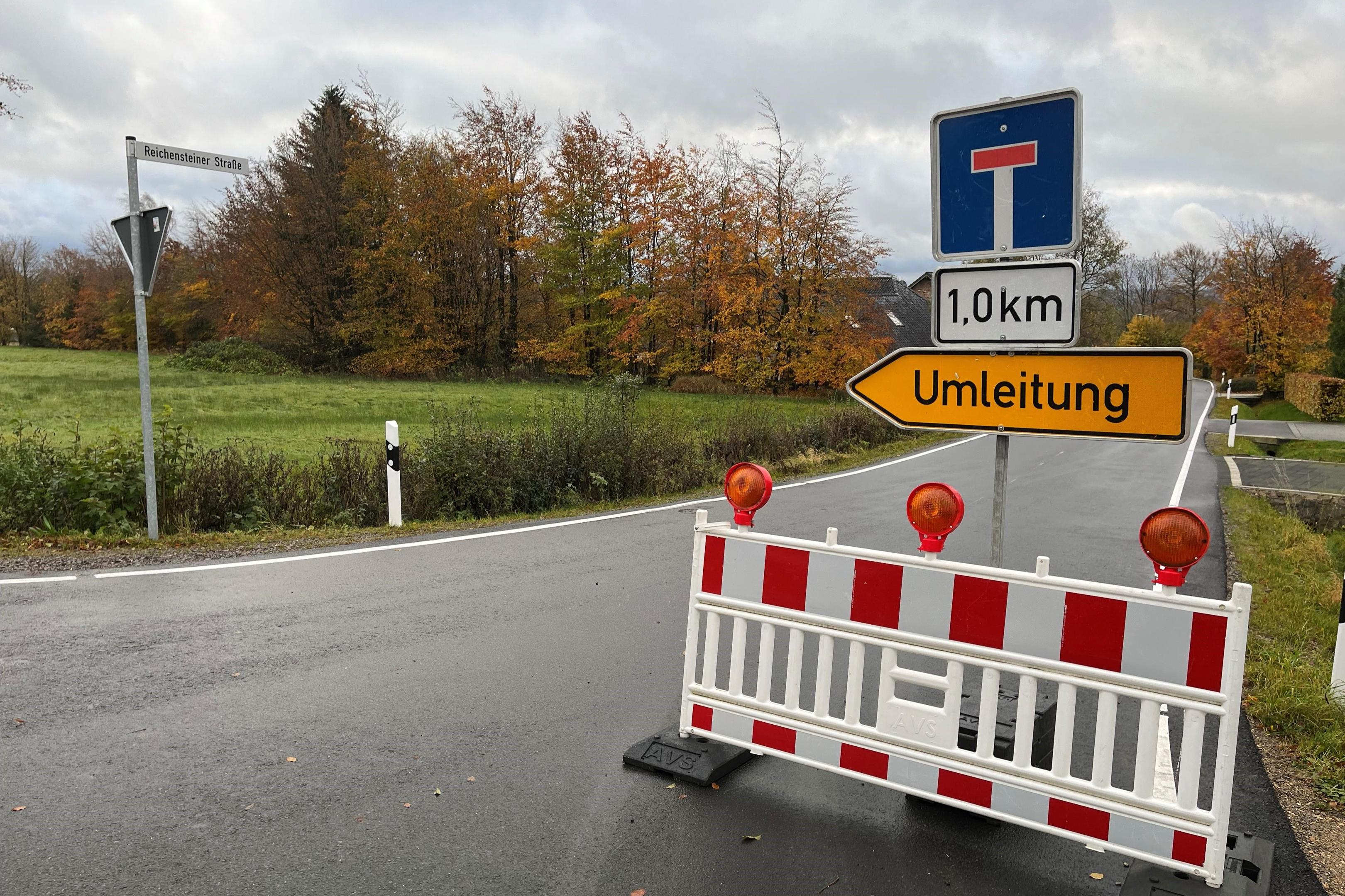 Die Sperrung der Reichensteiner Straße (L106) wird erneut verlängert.