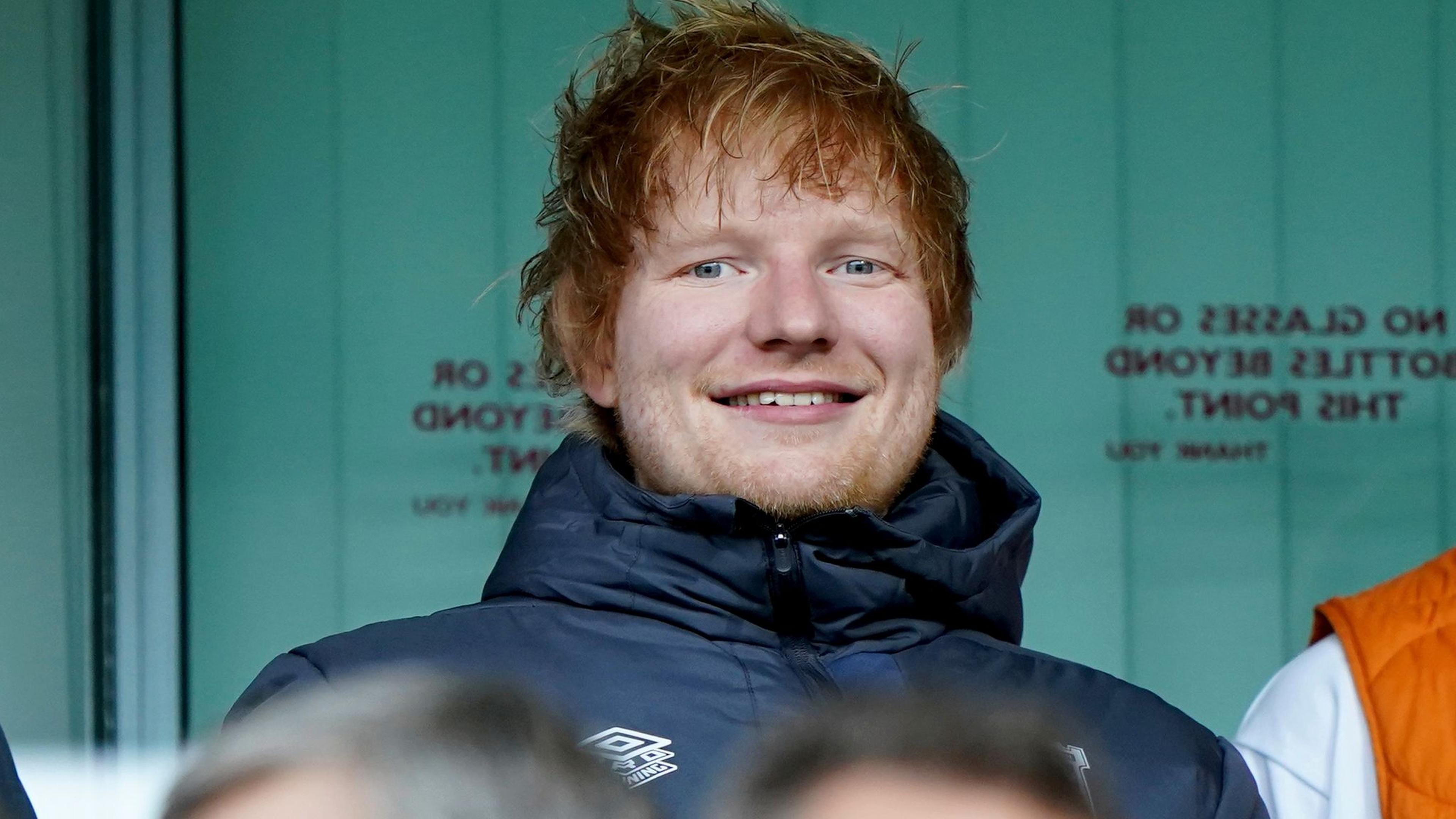 Ed Sheeran steigt beim Fußballverein Ipswich Town ein