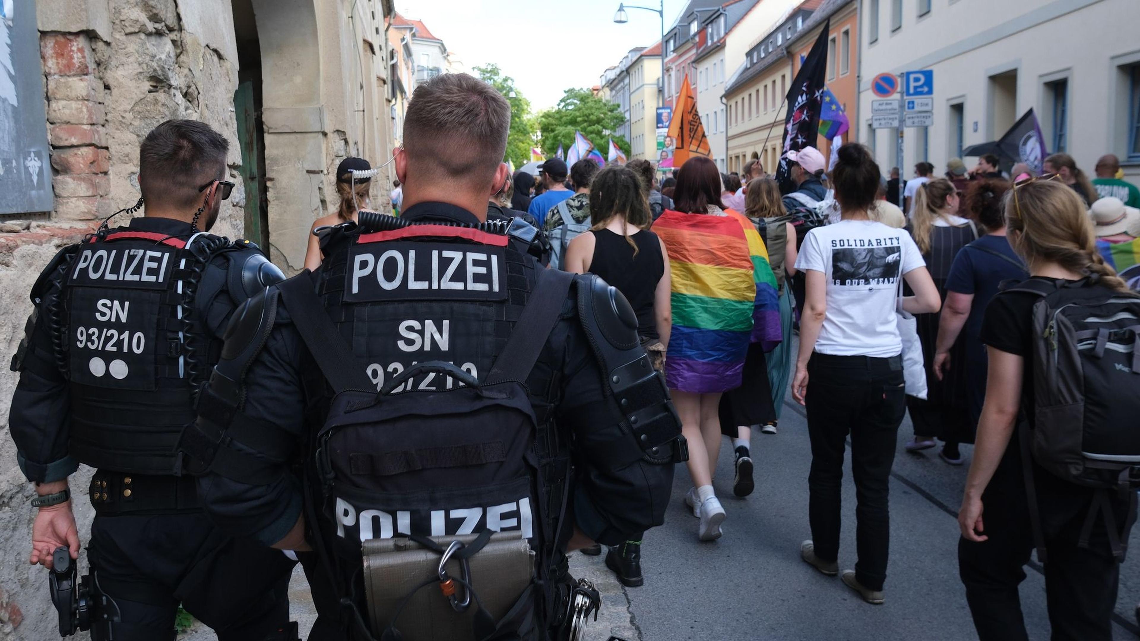 Polizei-Gewerkschaft: CSD vor &Uuml;bergriffen besser sch&uuml;tzen