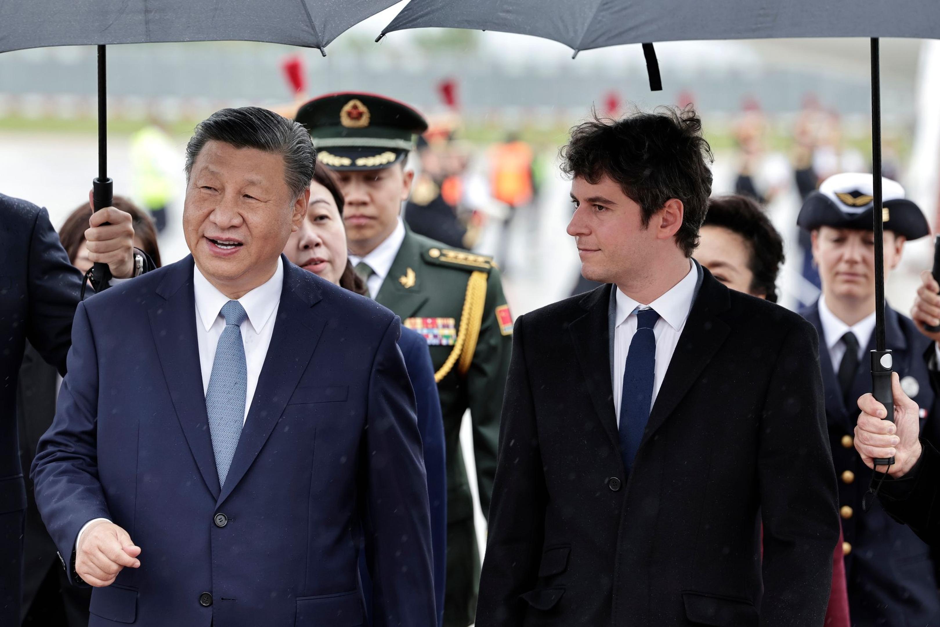 Xi ist zu einem zweitägigen Staatsbesuchs in Frankreich, bei dem beide Politiker auch Handelsfragen erörtern werden sollen.