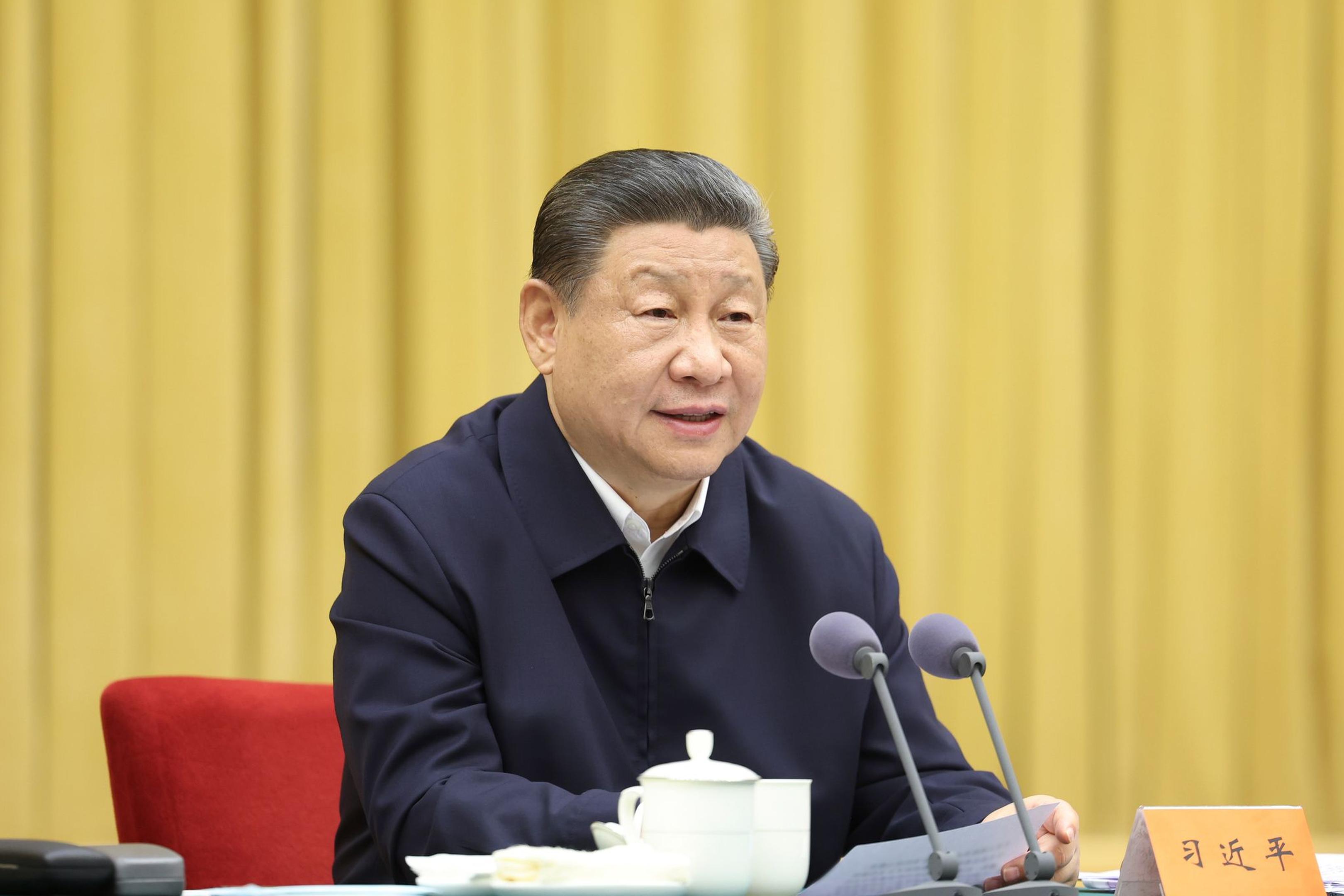 Chinas Staats- und Parteichef Xi Jinping hat seine Europareise begonnen.